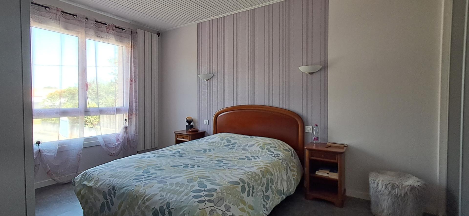 Photo 11 of the listing.