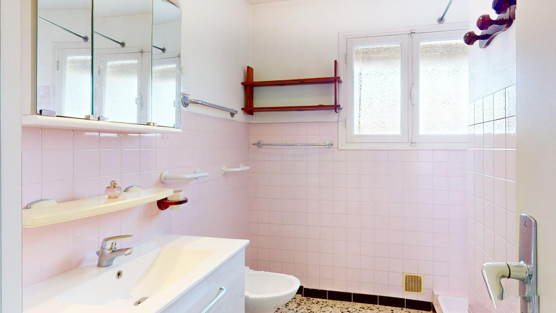 Photo 15 de l'annonce.