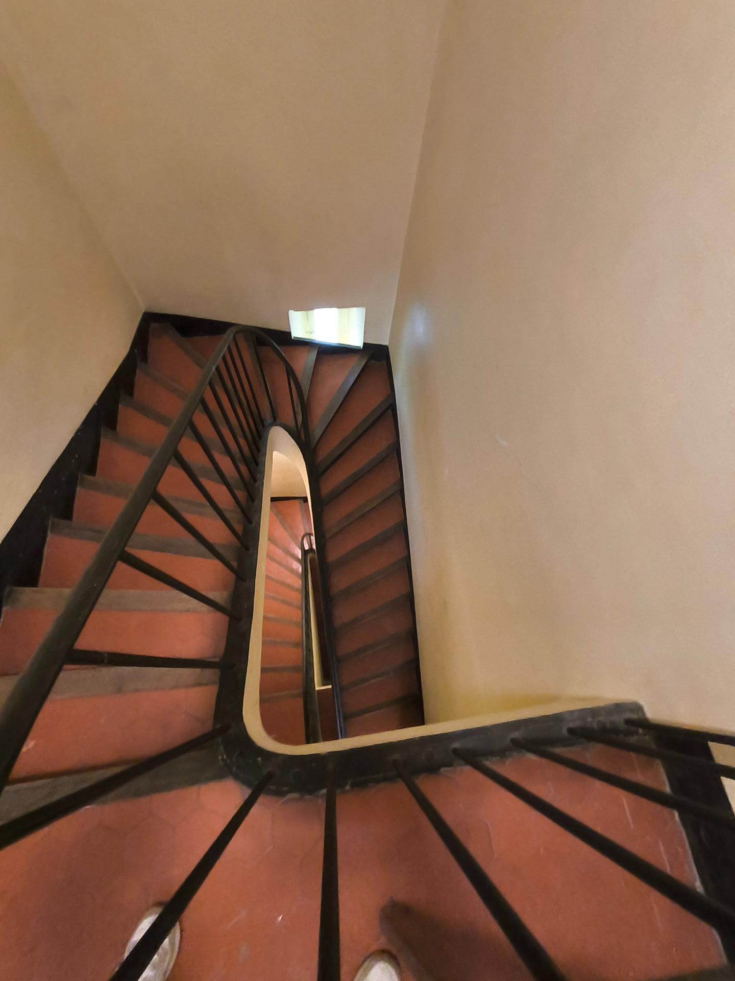 Photo 8 of the listing.