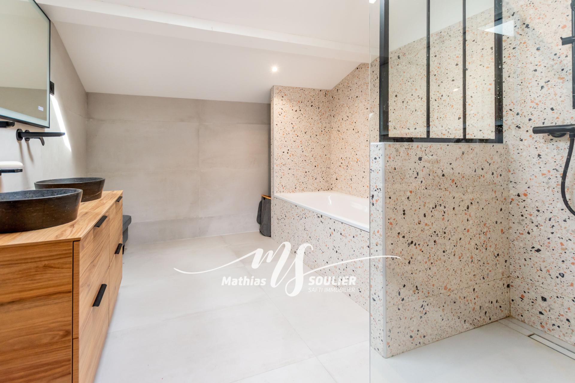 Photo 14 de l'annonce.