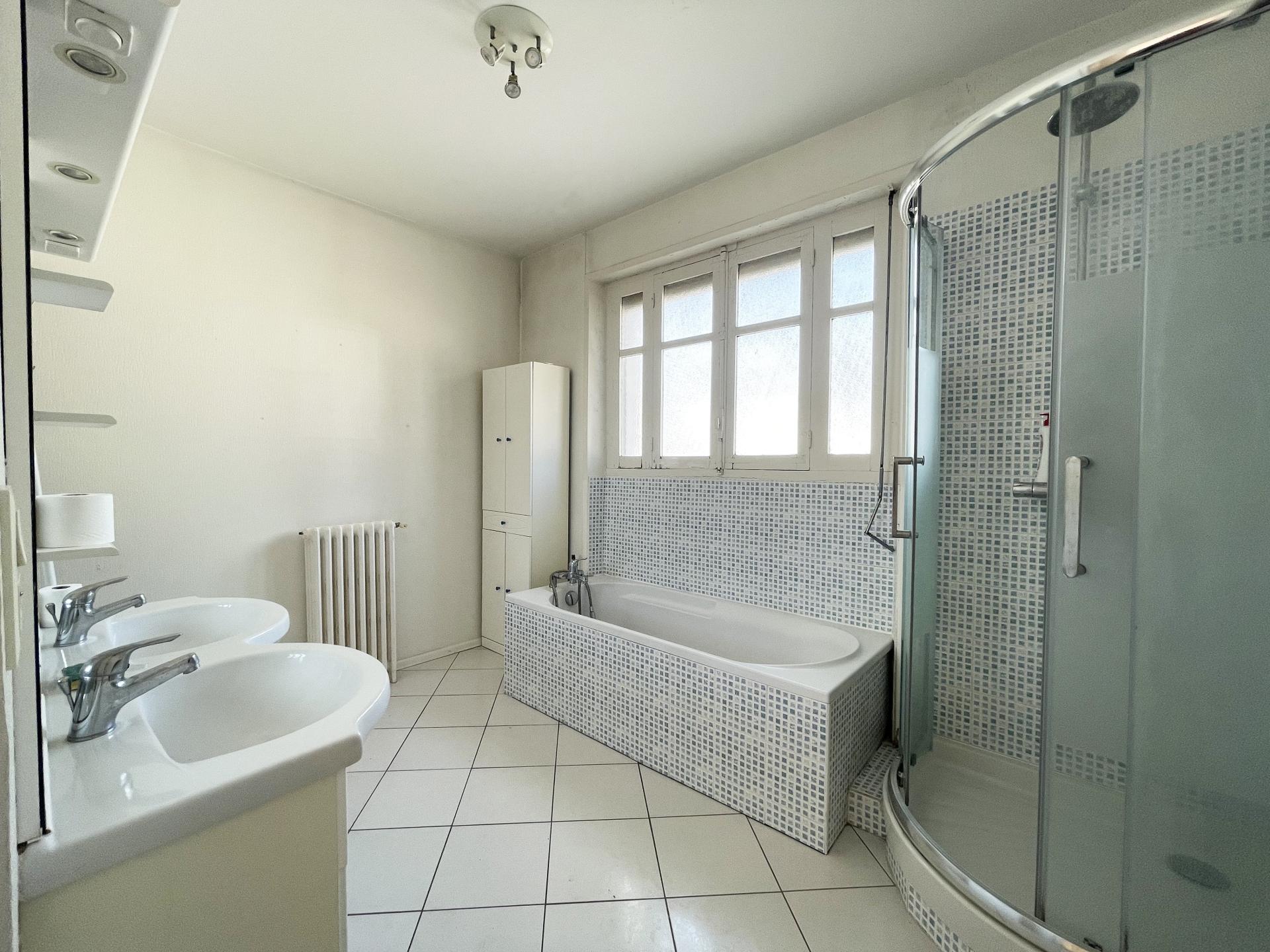 Photo 9 de l'annonce.