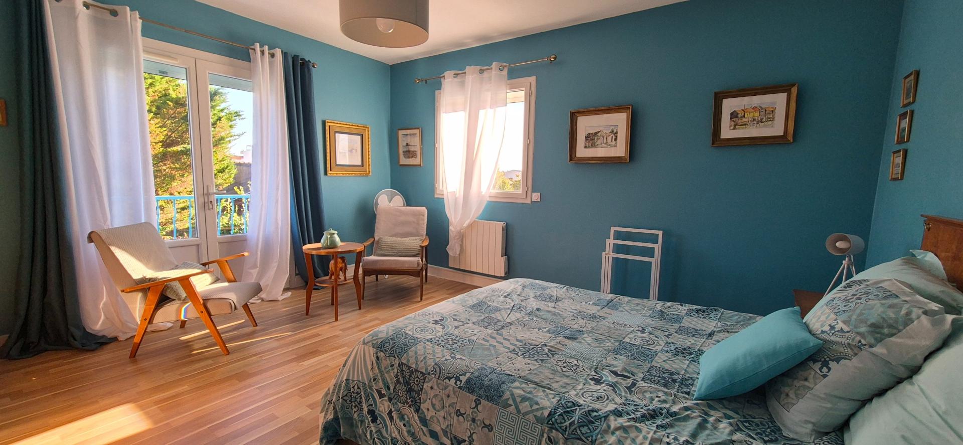 Photo 12 of the listing.