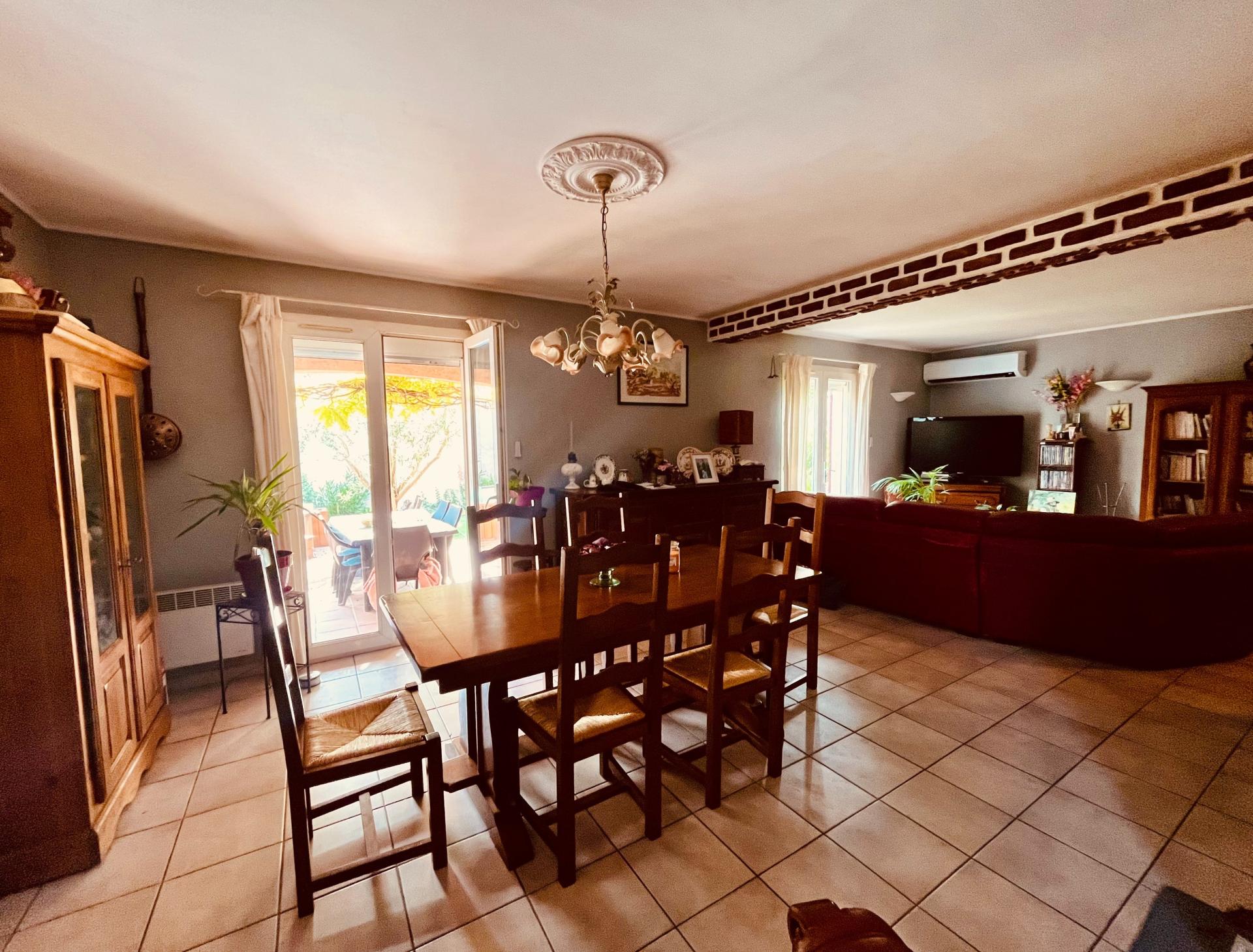 Photo 12 of the listing.