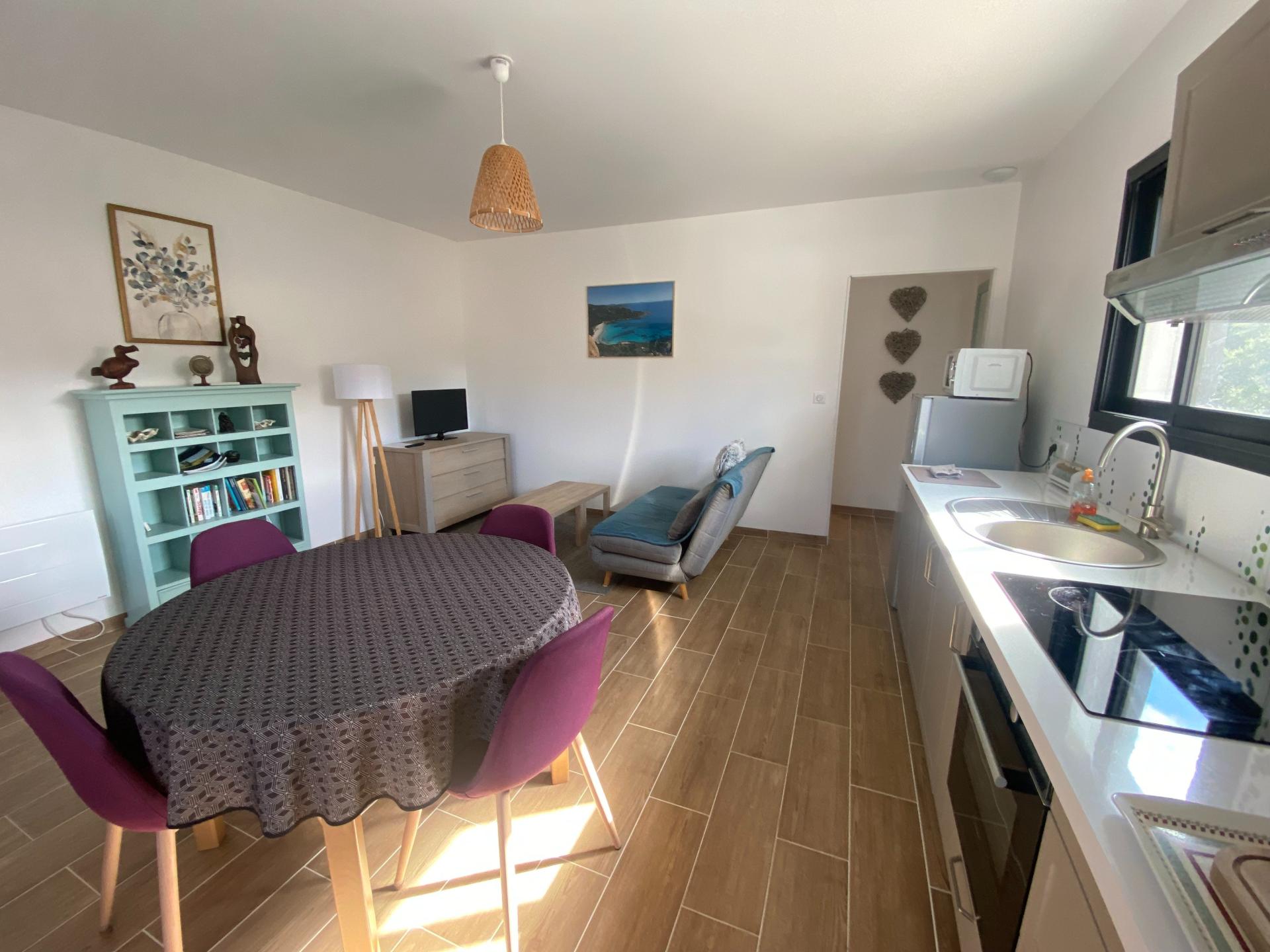 Photo 11 of the listing.