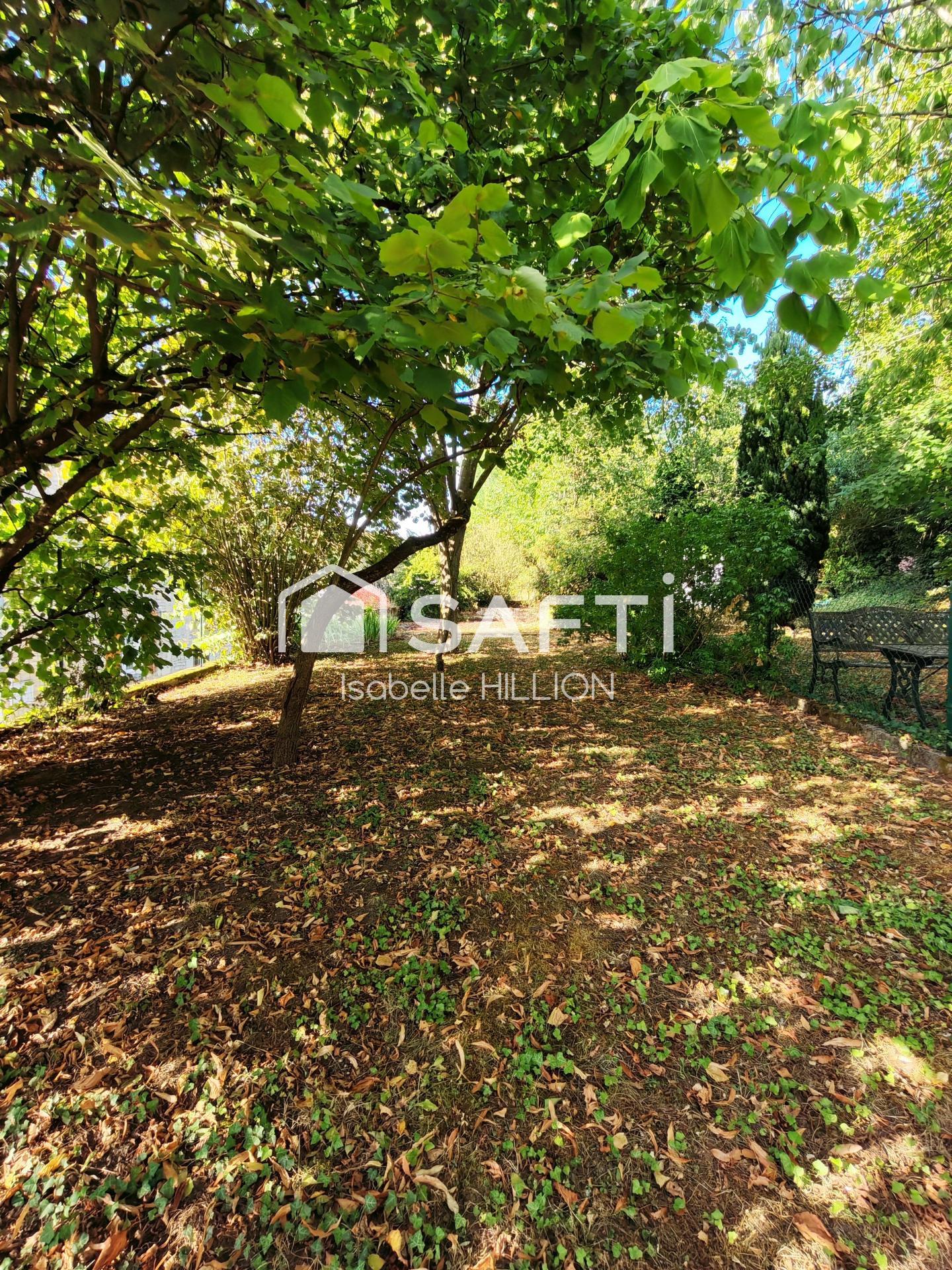 Photo SAFTI — Maison 4 pièces, 64 m² à Bury 2
