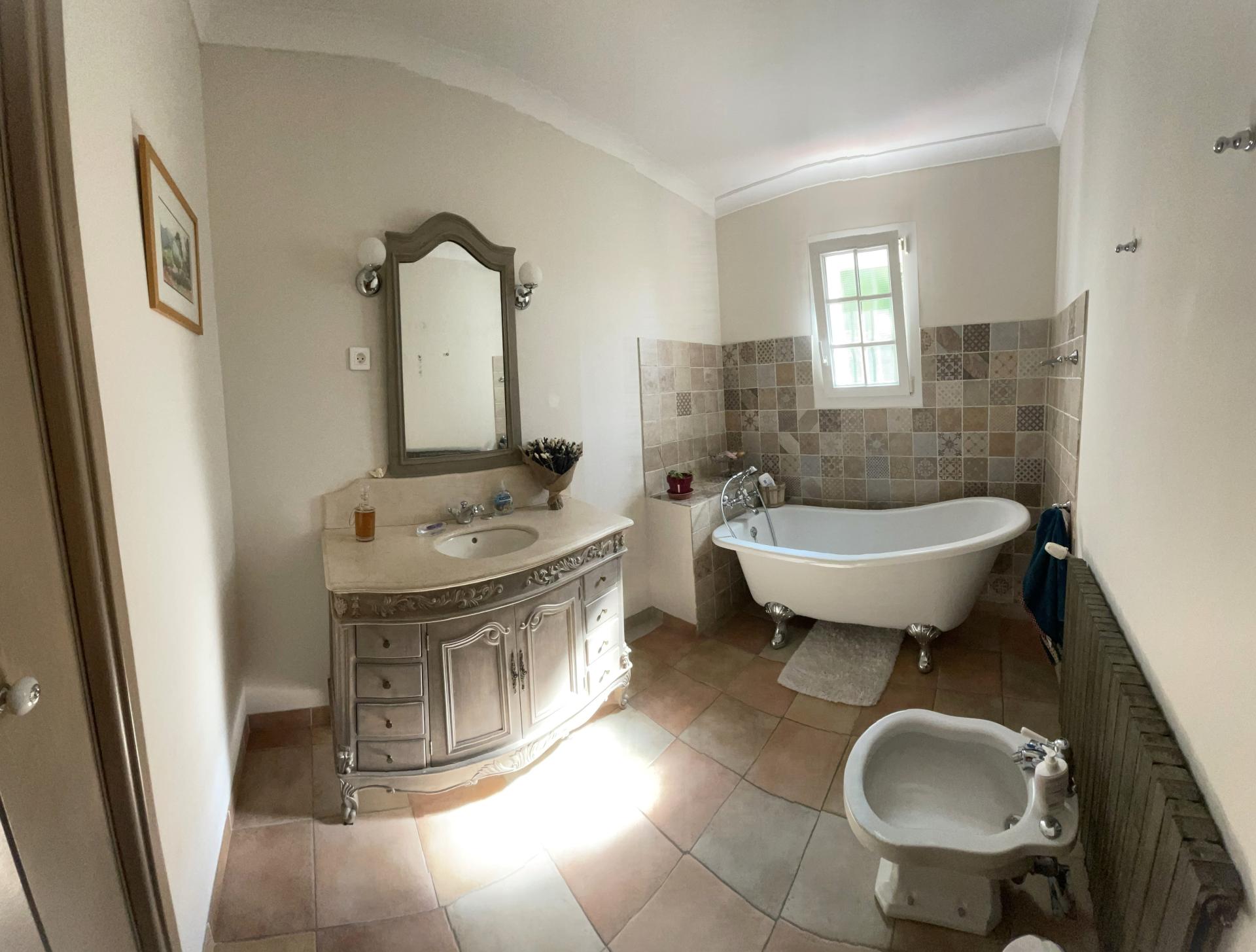 Photo 8 de l'annonce.