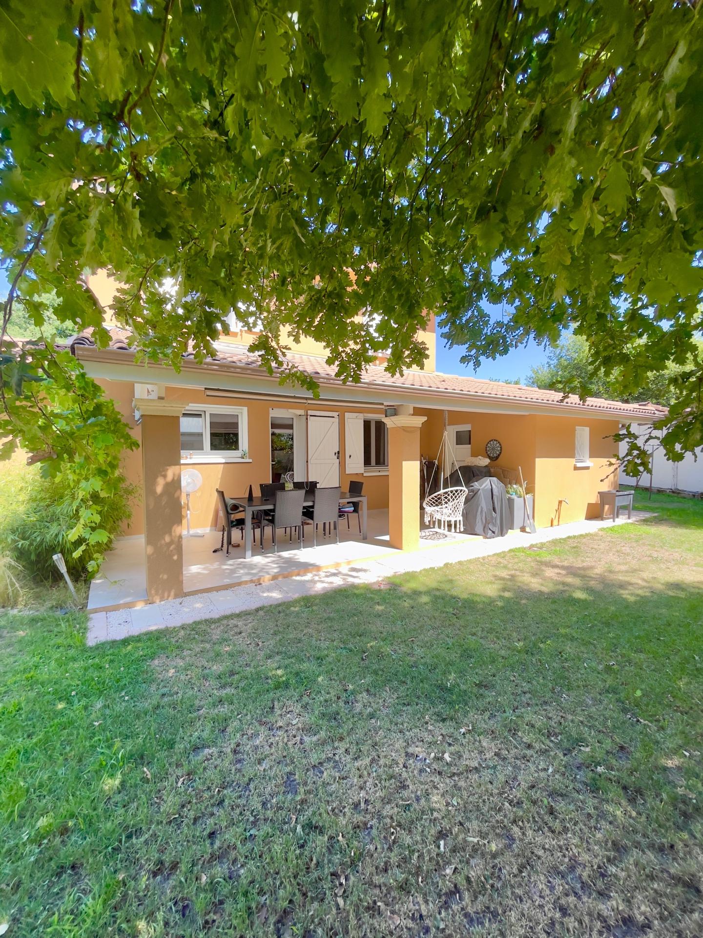 Photo 21 of the listing.