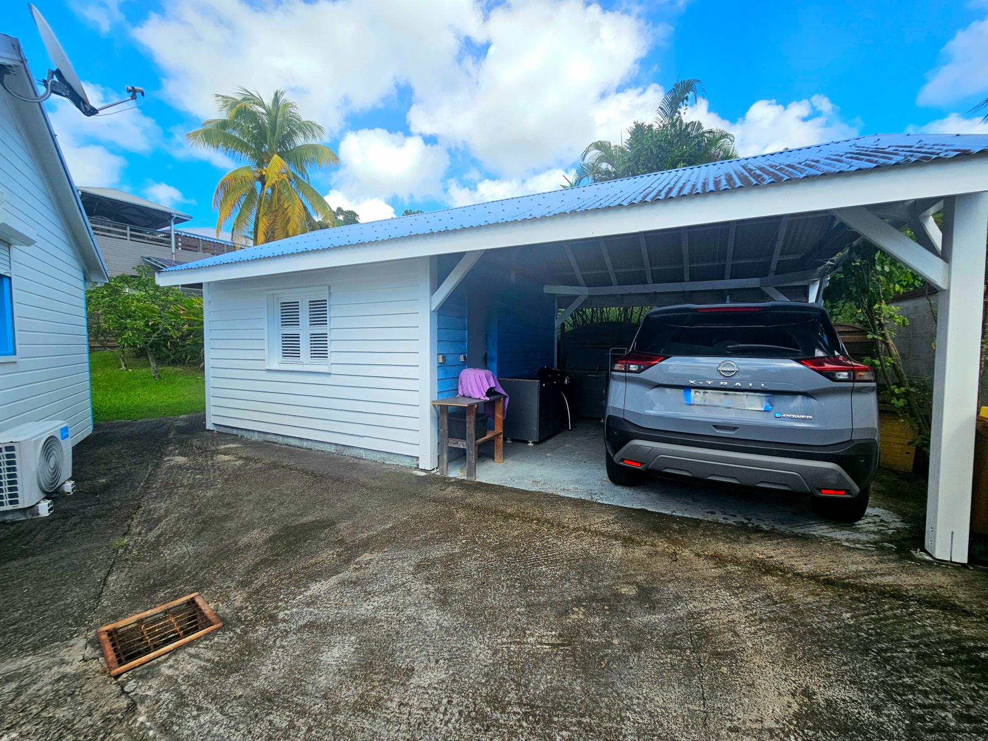 Photo 13 of the listing.