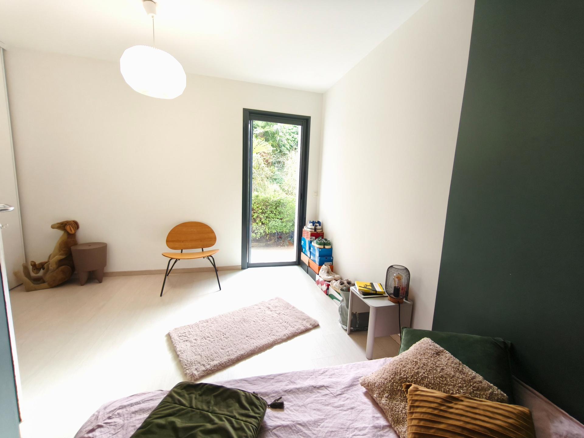 Photo 13 of the listing.