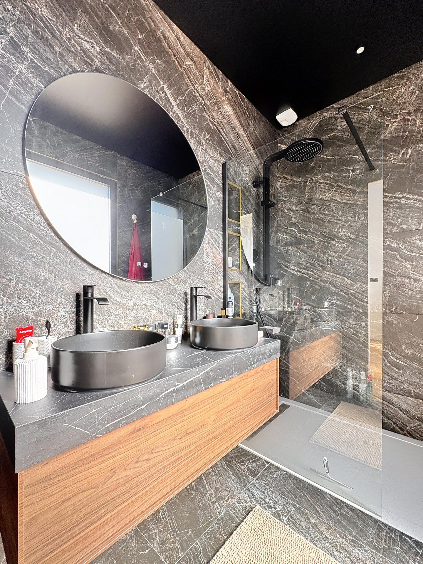 Photo 12 de l'annonce.