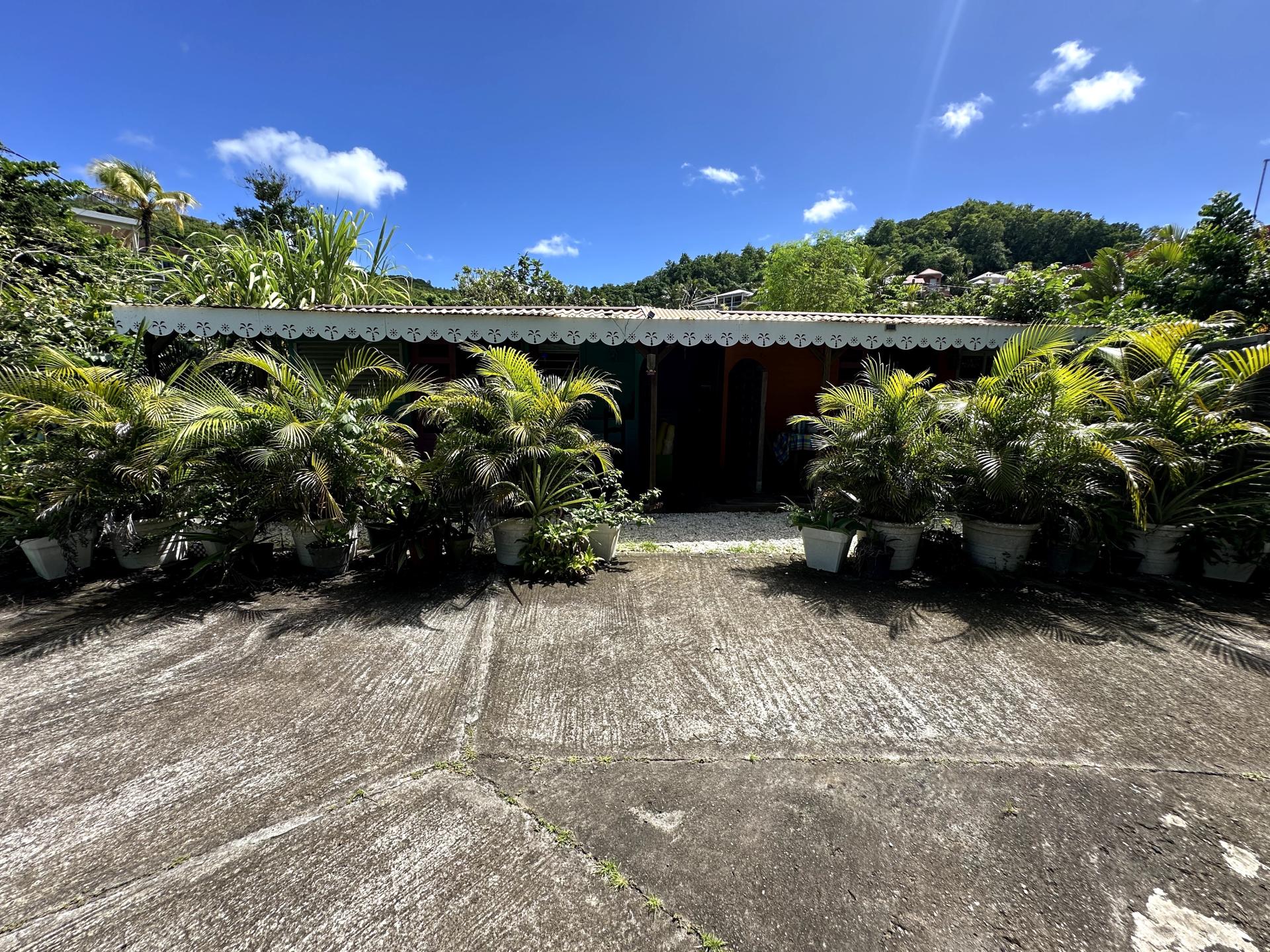 Photo 9 of the listing.