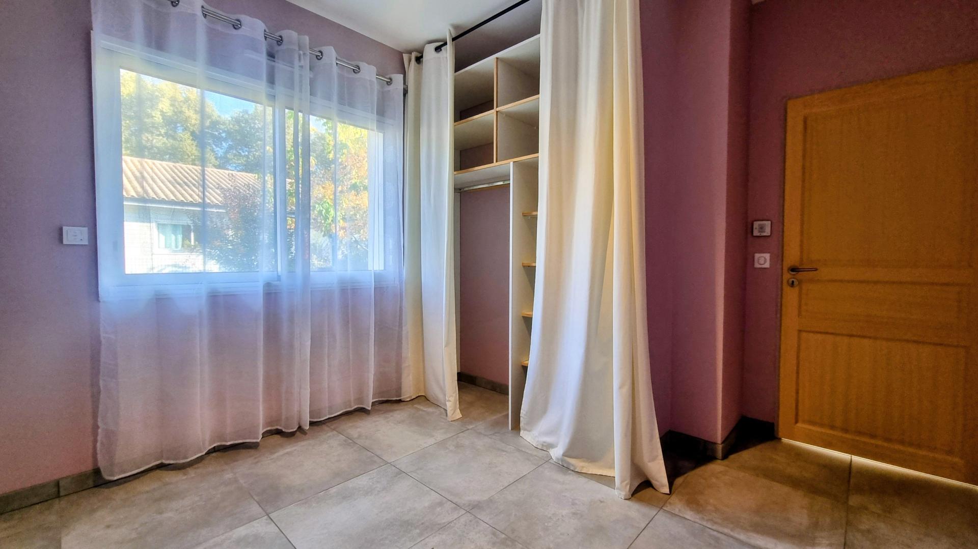 Photo 11 de l'annonce.