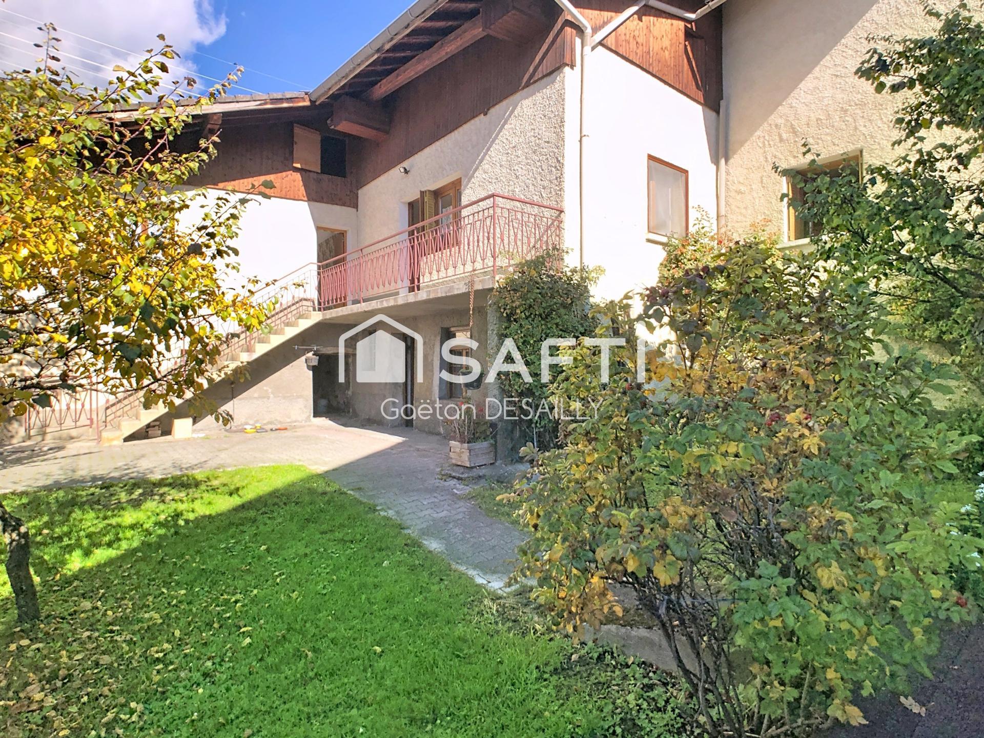 Photo SAFTI — Maison 3 pièces, 78 m² à Les Chapelles