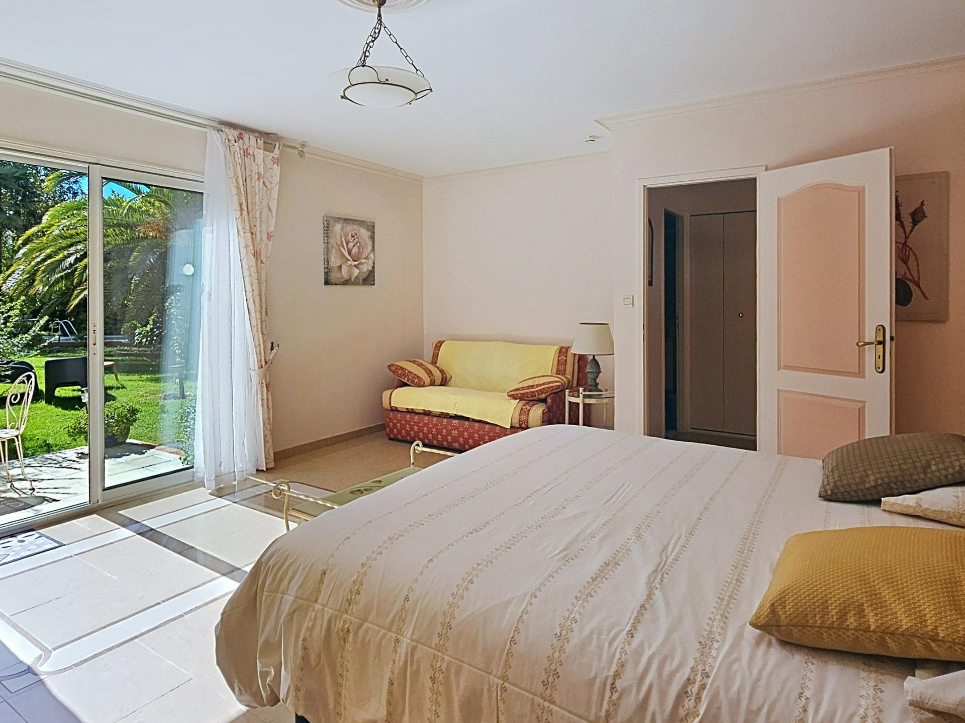 Photo 15 de l'annonce.