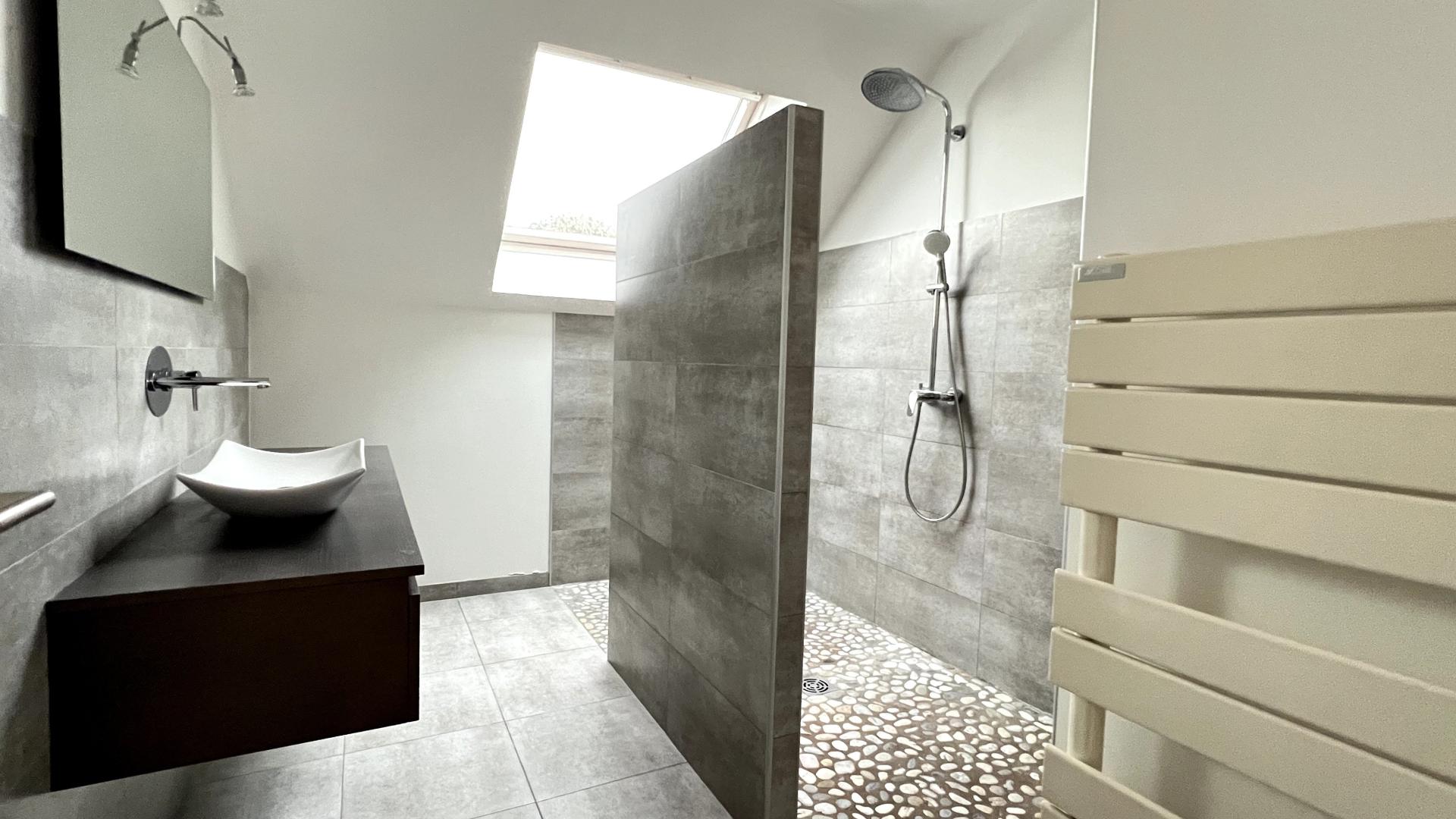 Photo 18 de l'annonce.