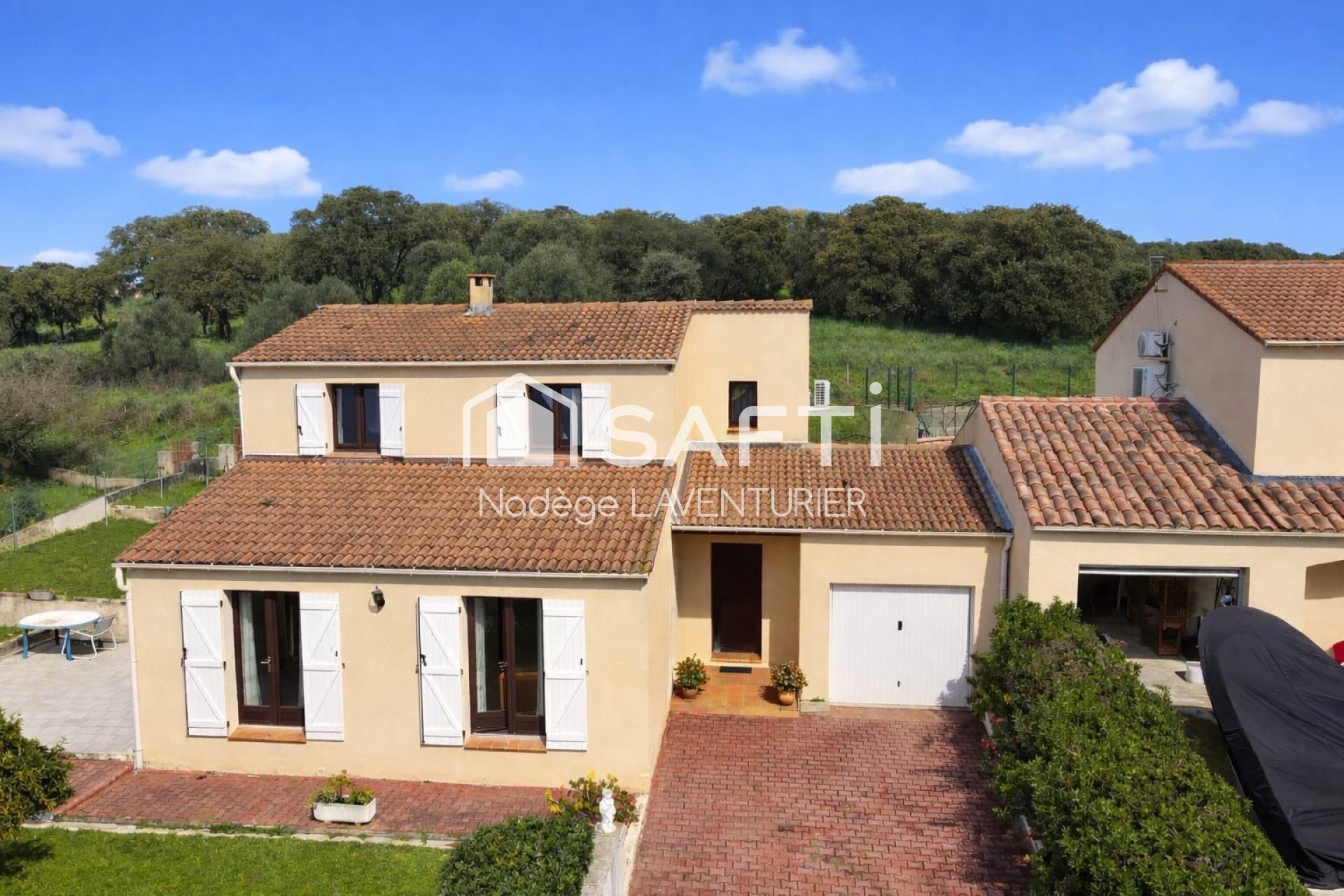 Maison - 5 pièces - 130m²