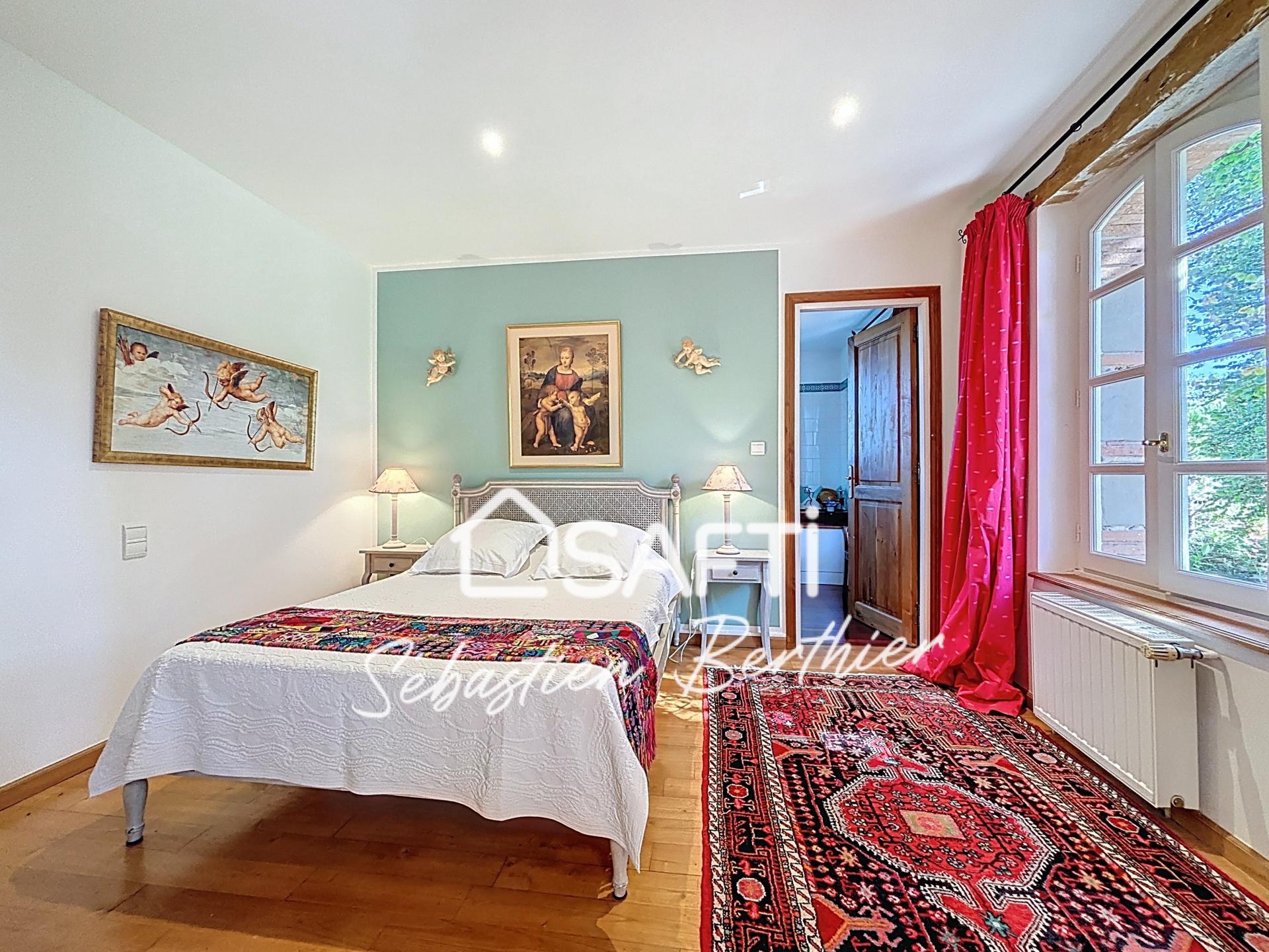 Photo 15 of the listing.