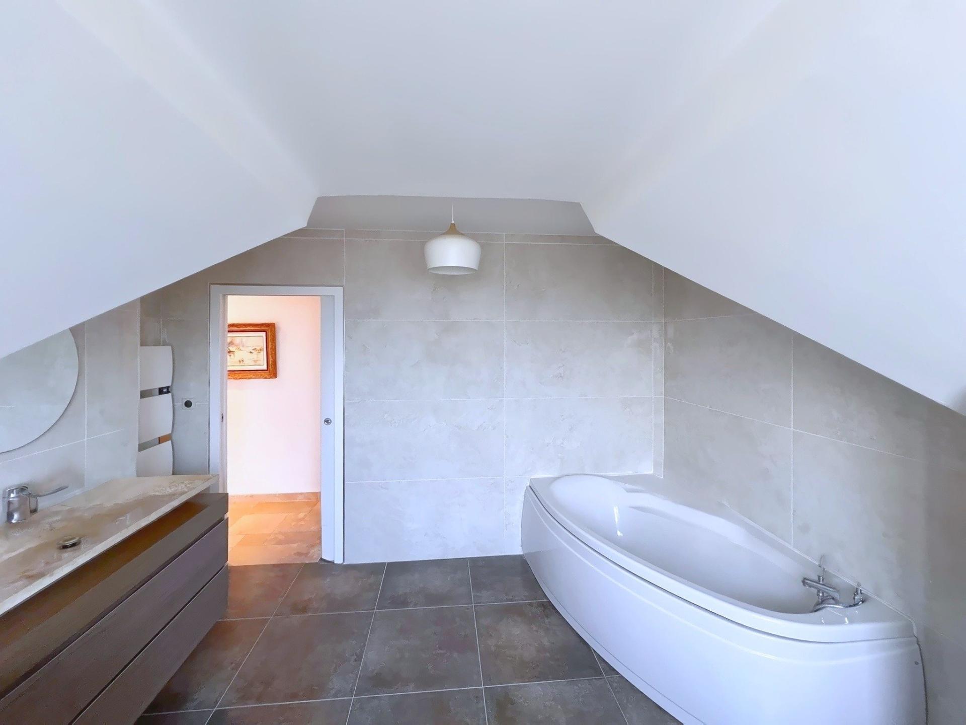 Photo 9 de l'annonce.