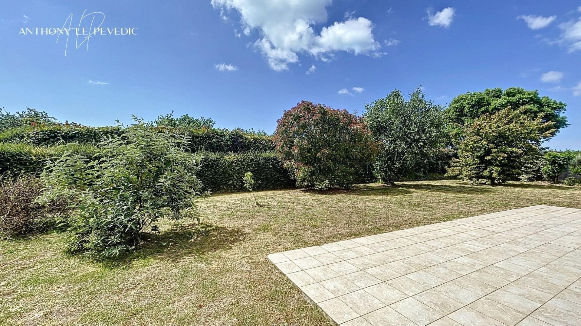 Photo 15 of the listing.