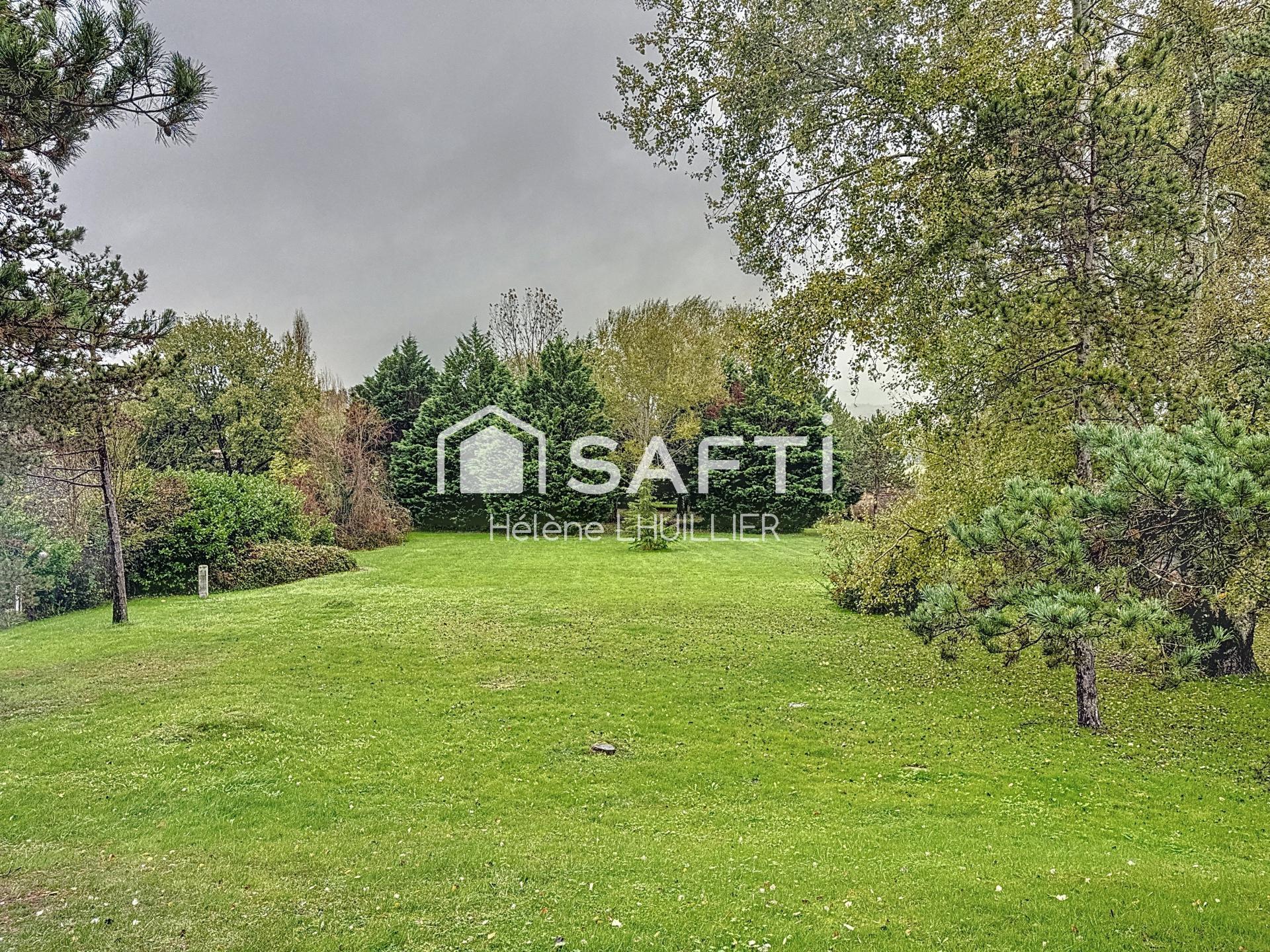 Maison T4 de 90m² sur grand terrain arboré – sous-sol et combles aménageables !