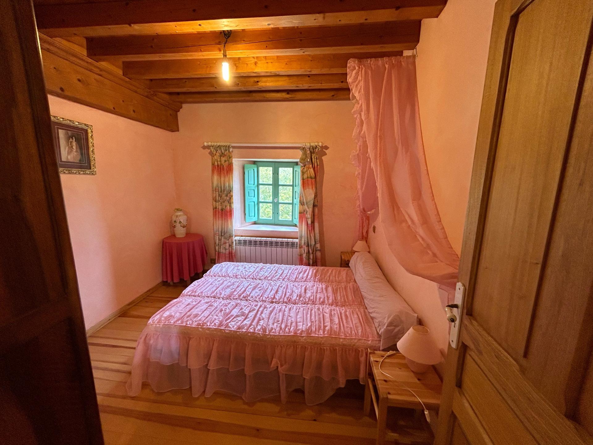 Photo 12 of the listing.