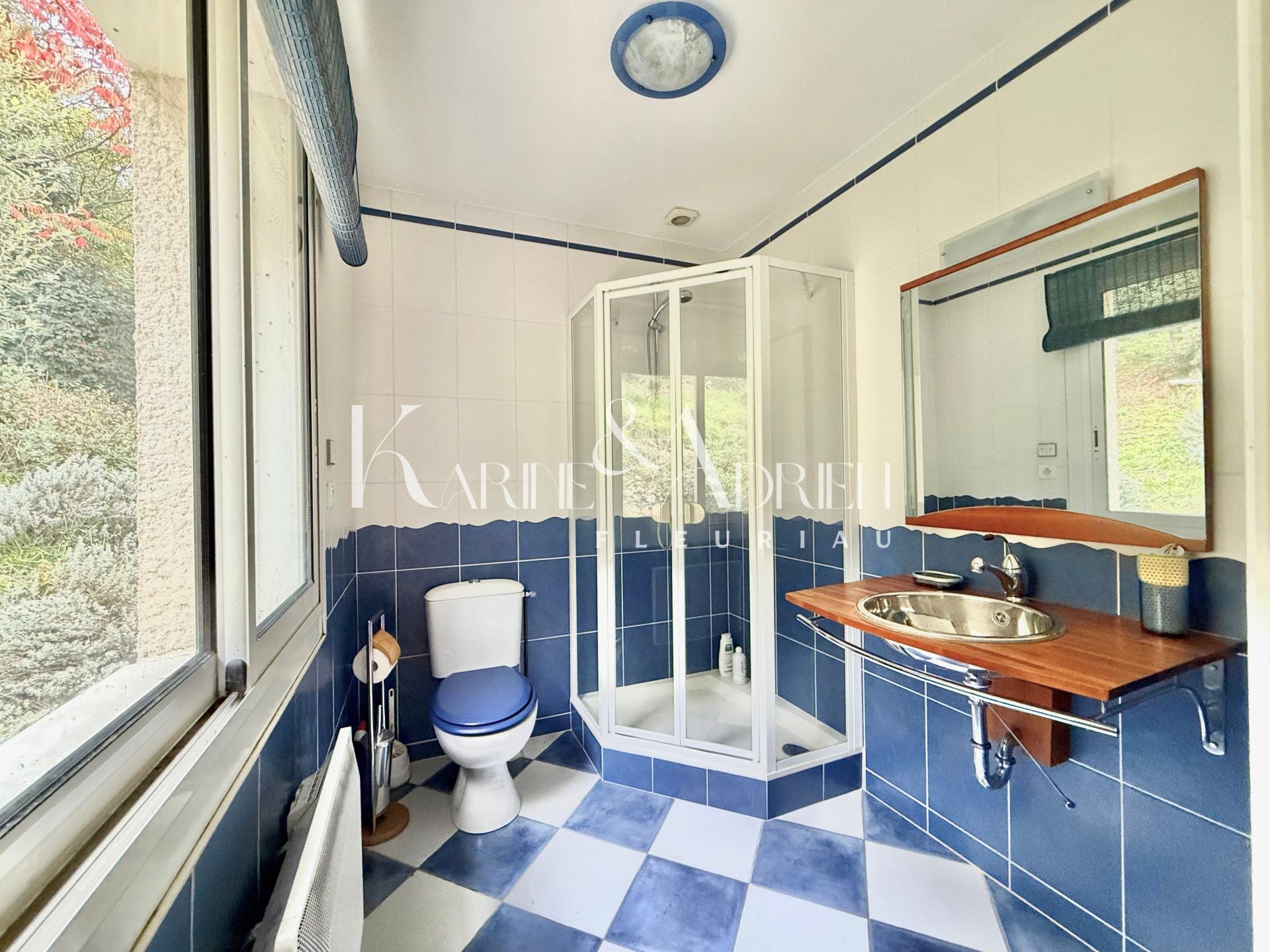 Photo 16 de l'annonce.