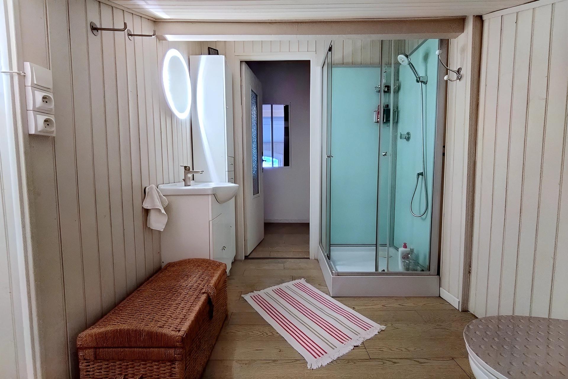 Photo 18 de l'annonce.