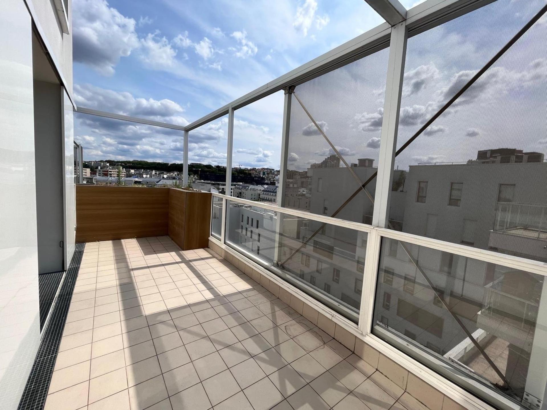 Photo 15 of the listing.