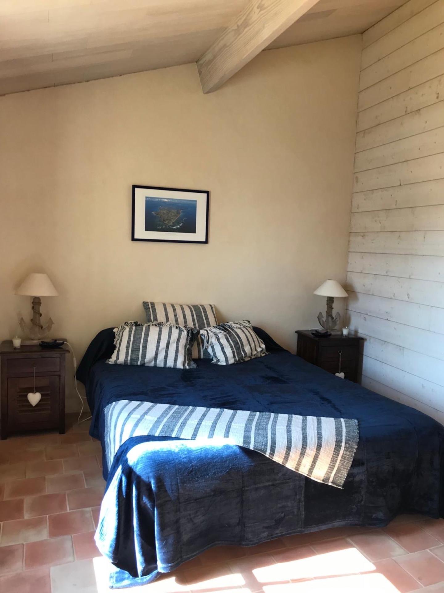 Photo 12 of the listing.