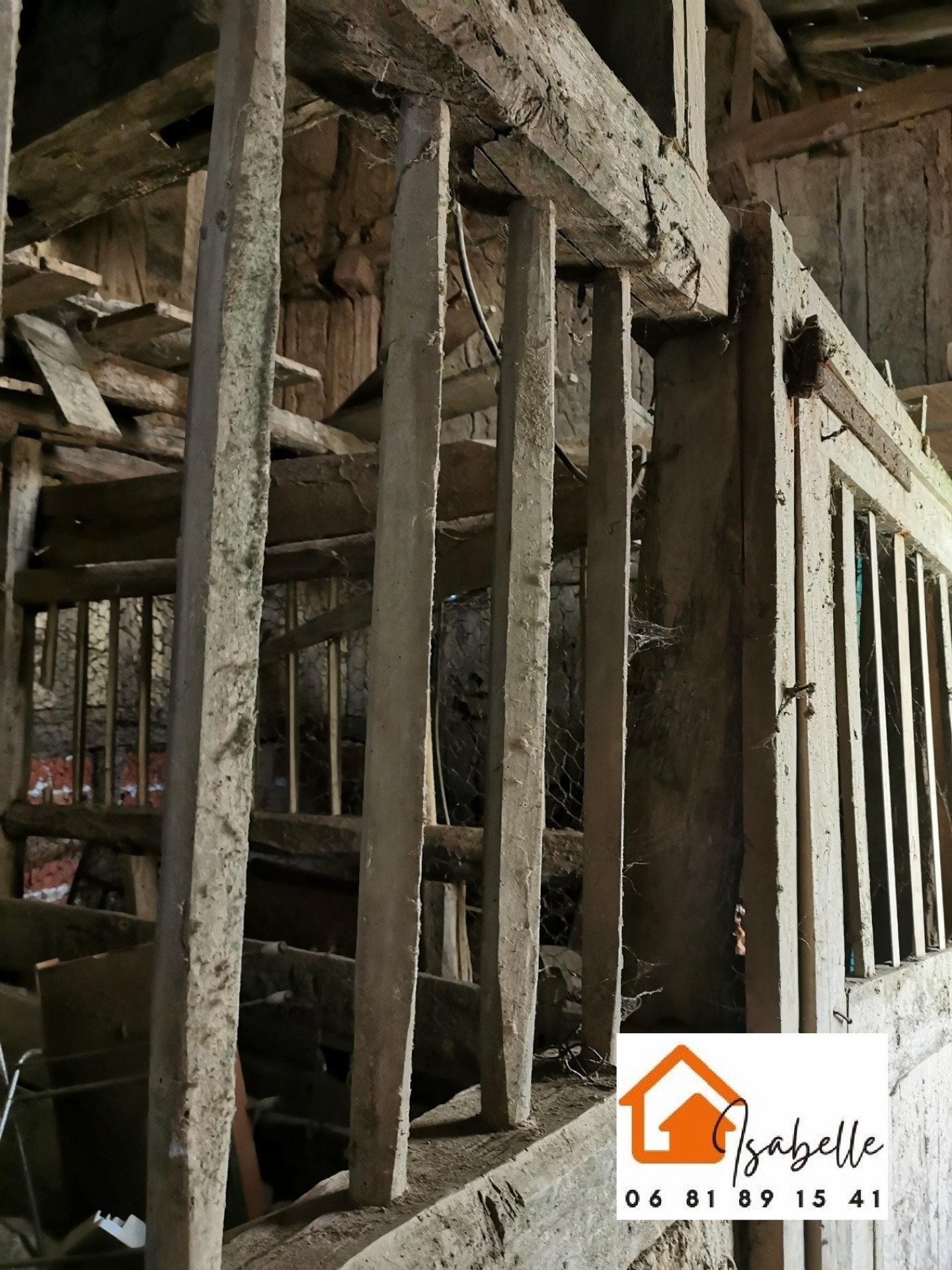 Photo 7 of the listing.