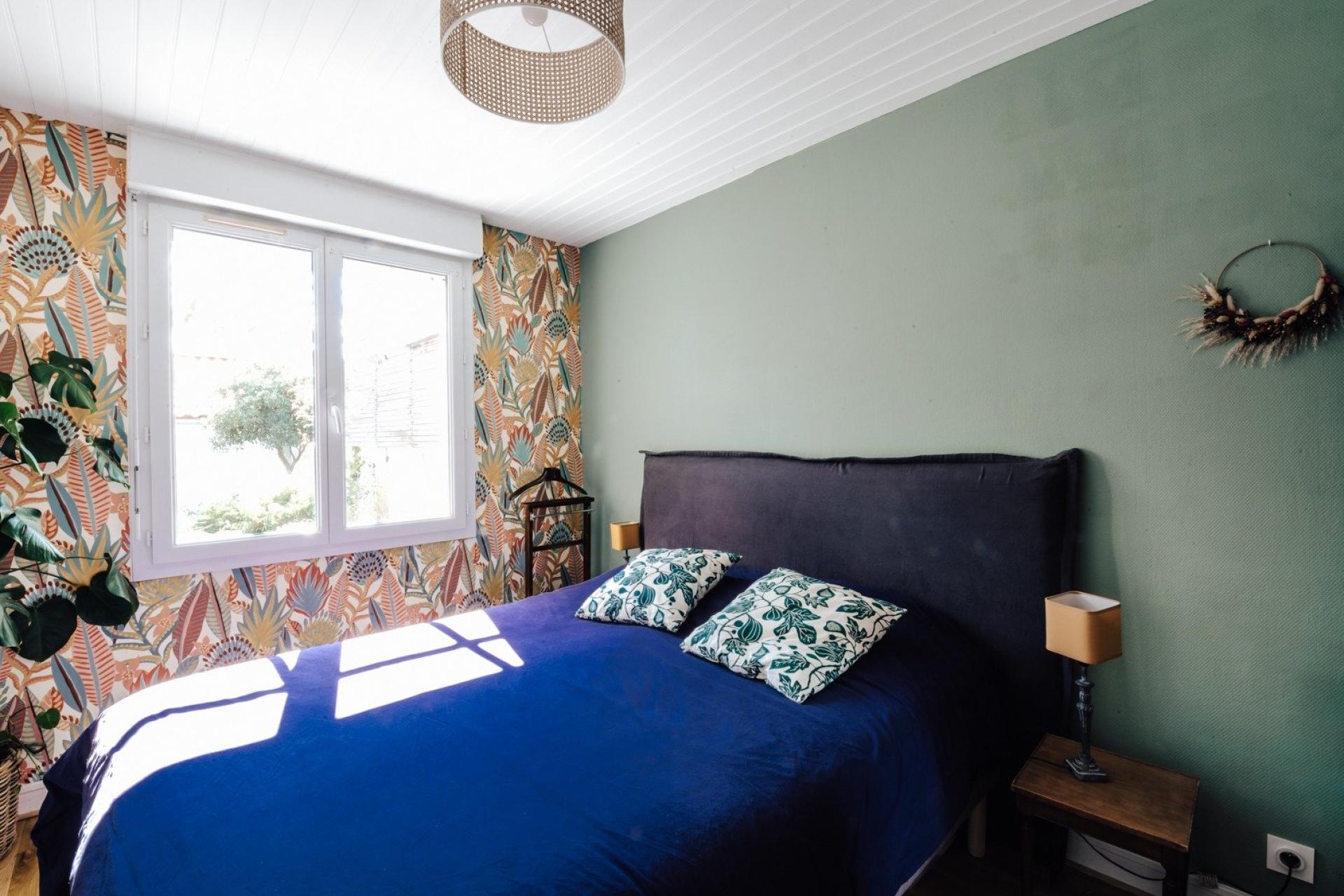 Photo 12 of the listing.