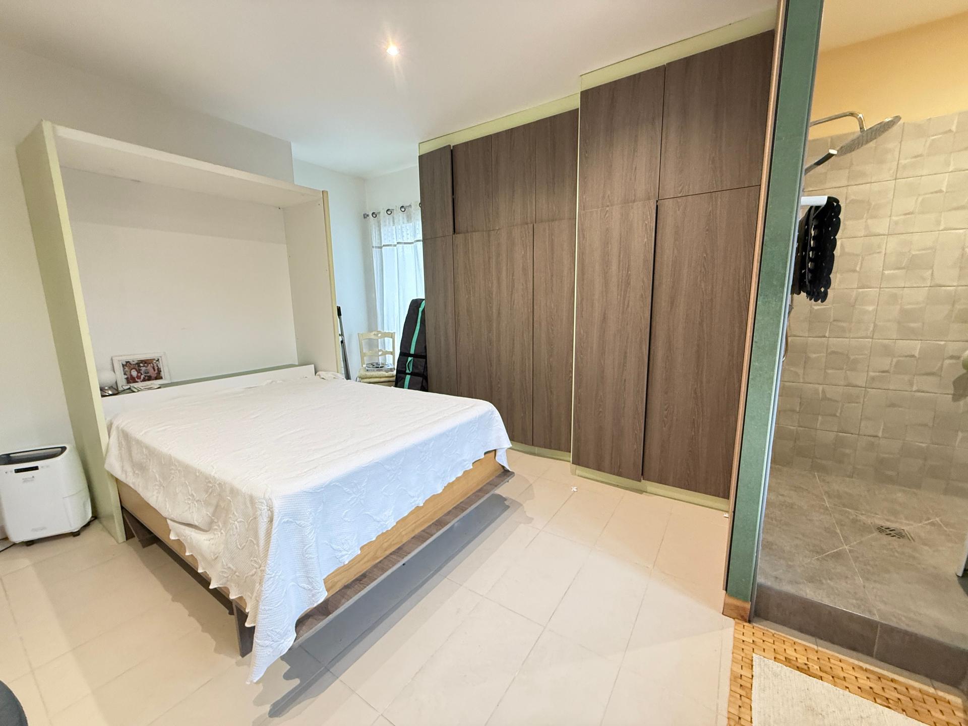 Photo 8 of the listing.