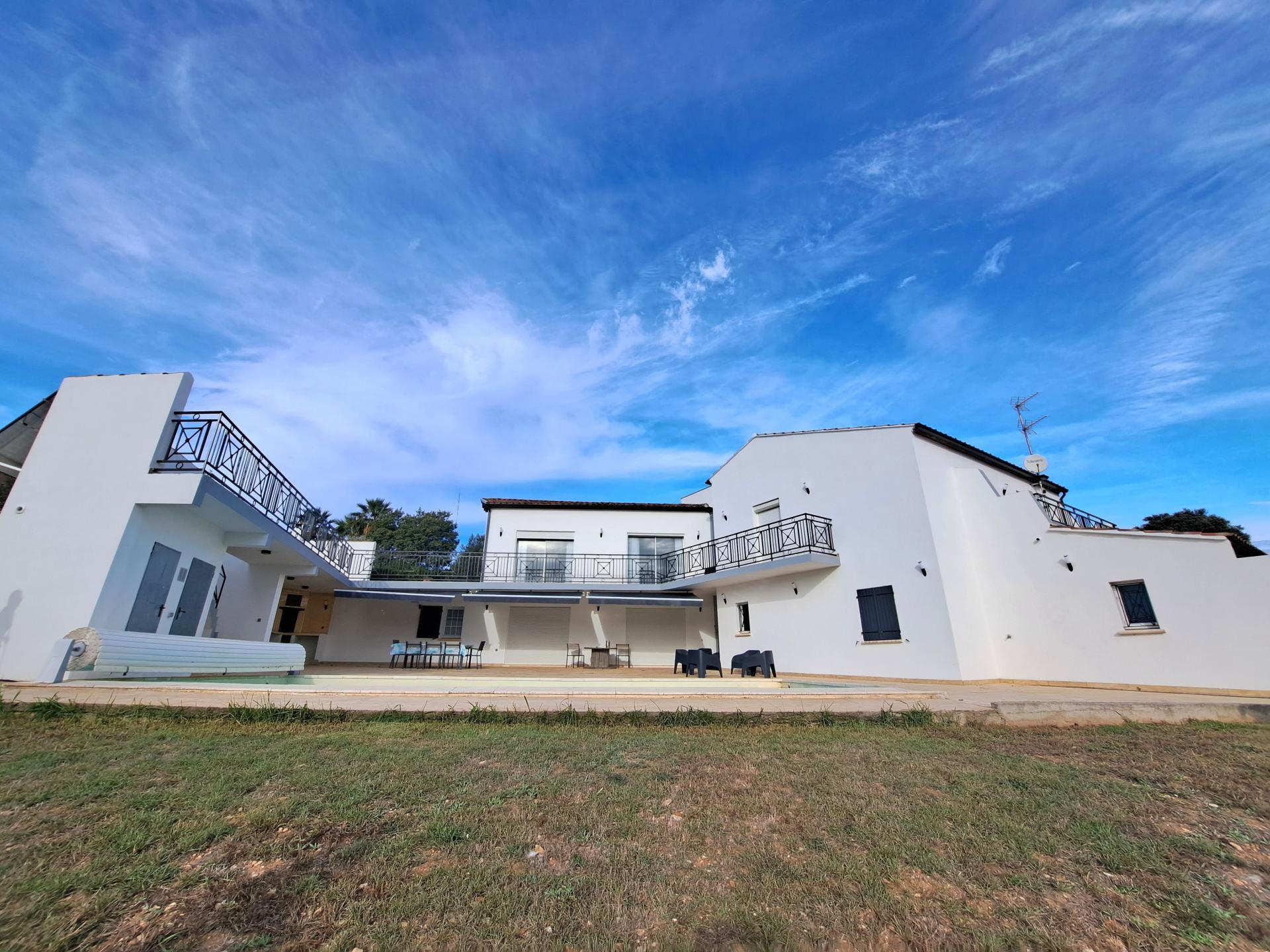 Photo 19 de l'annonce.