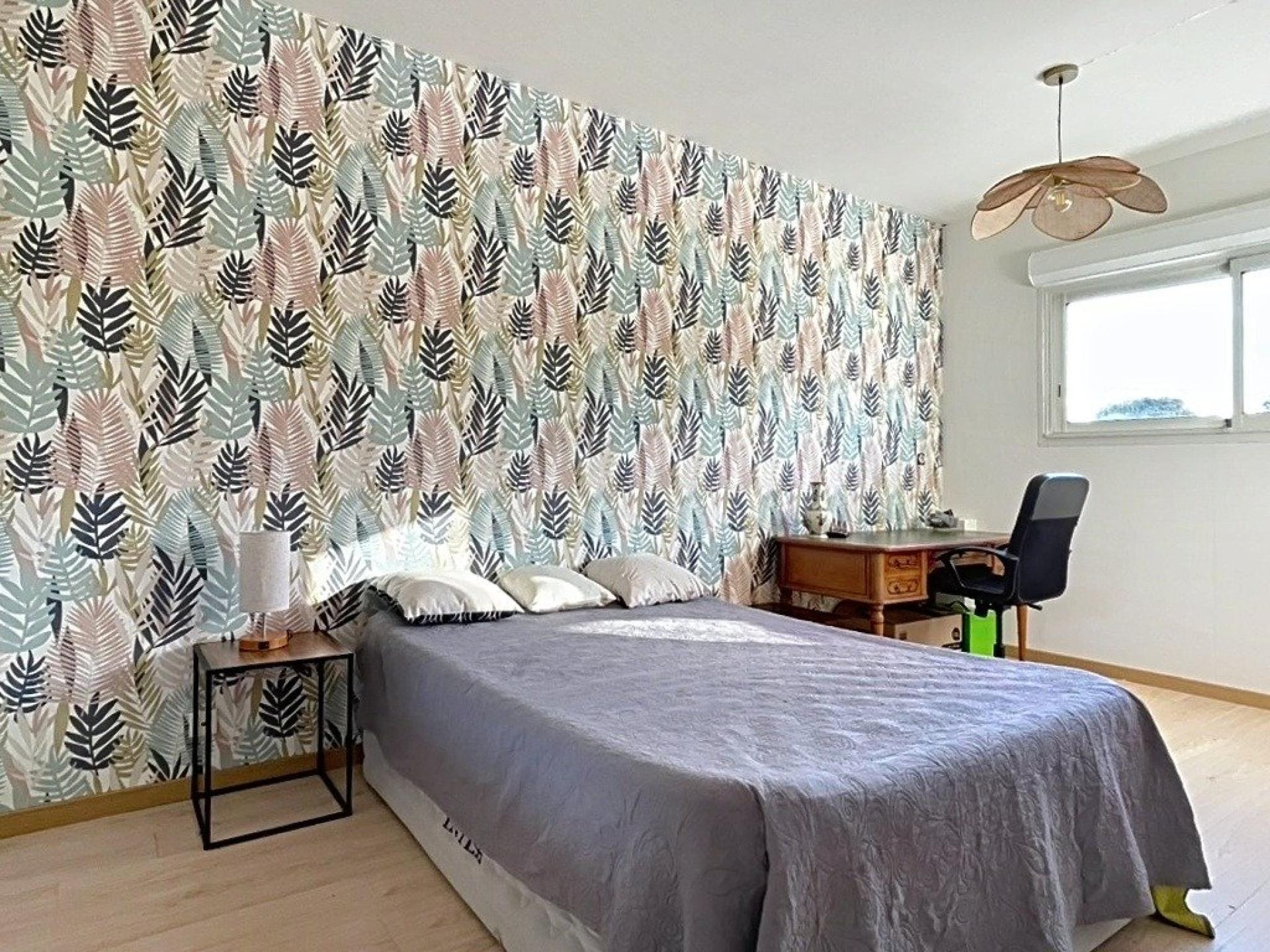 Photo 16 of the listing.