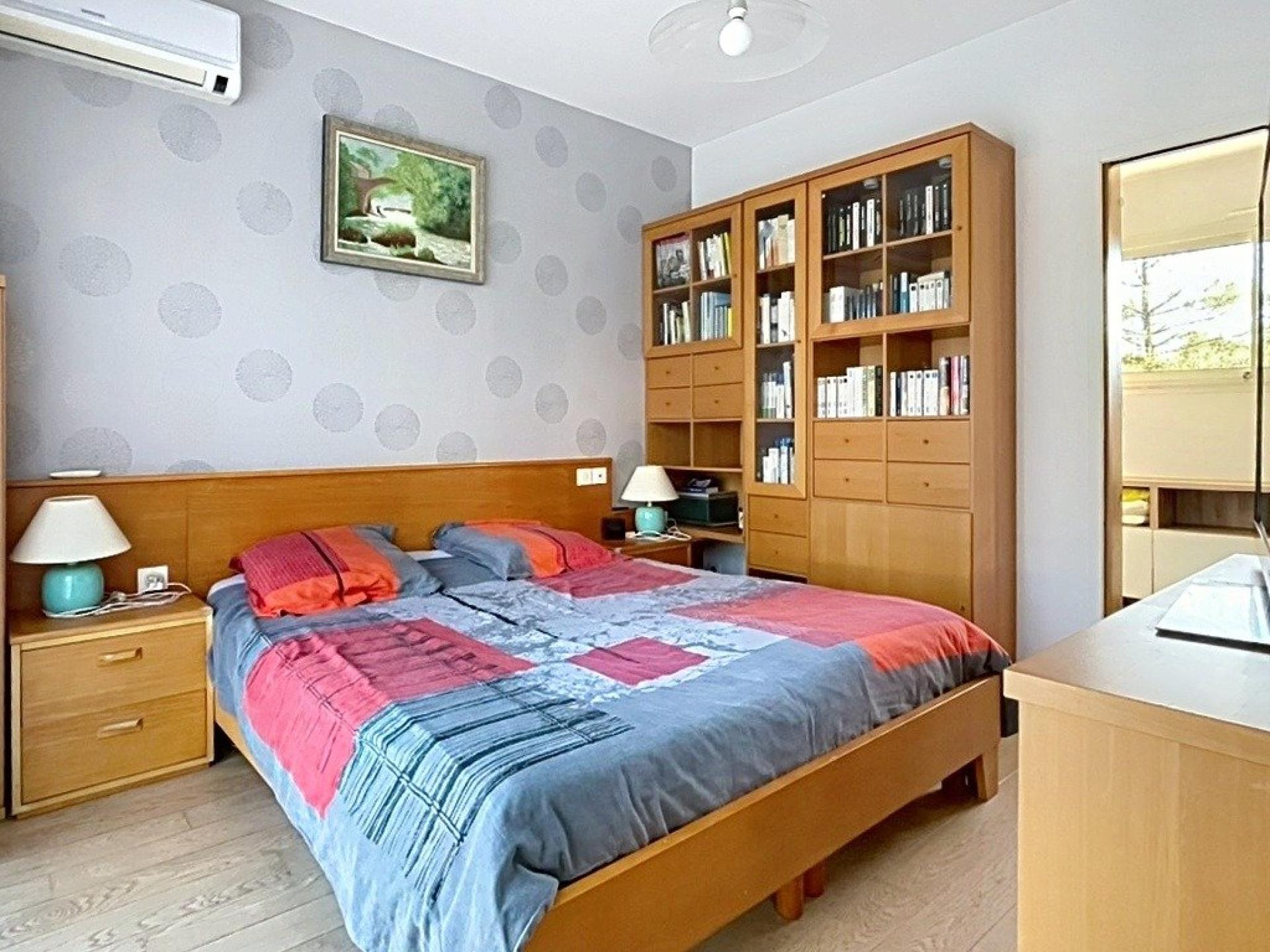 Photo 15 of the listing.