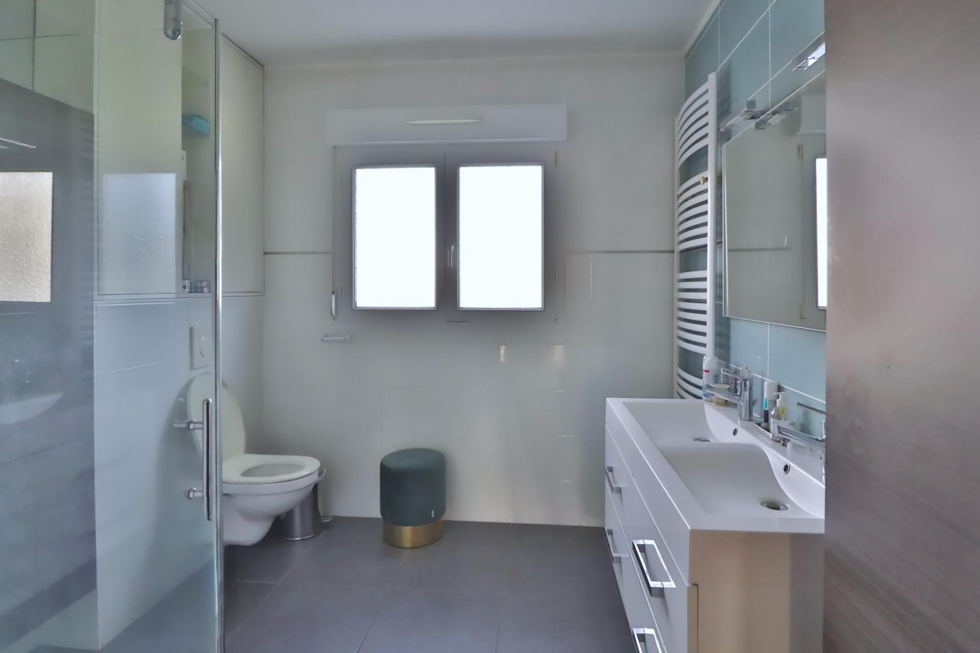 Photo 8 de l'annonce.