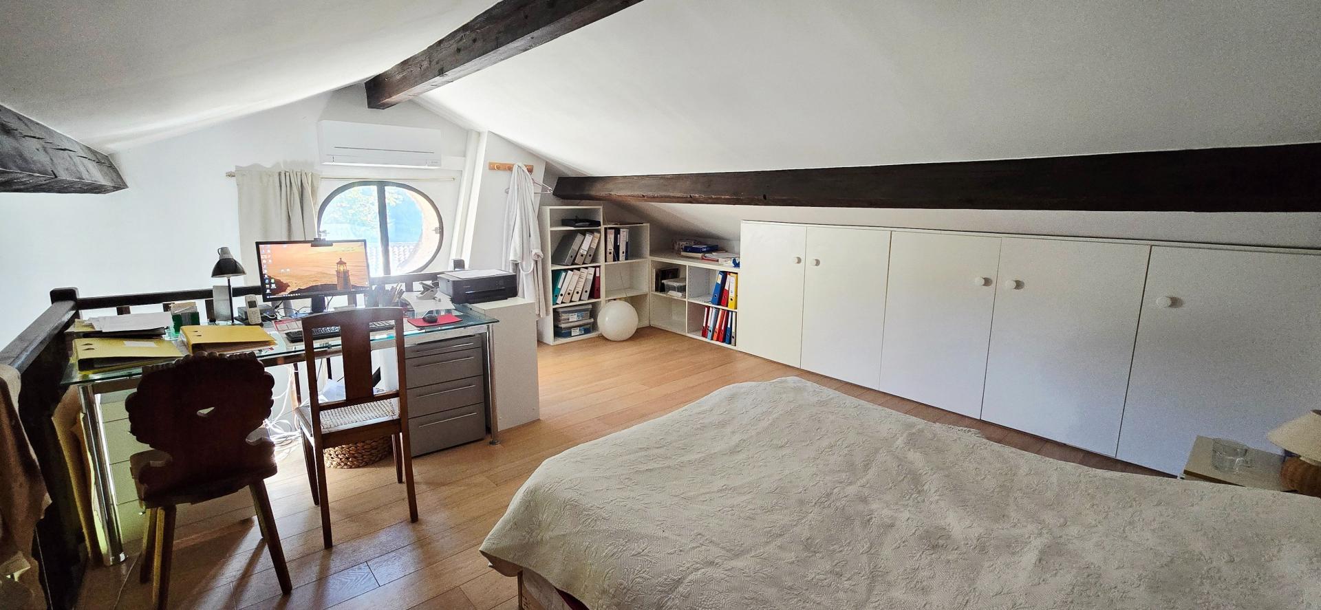 Photo 12 of the listing.