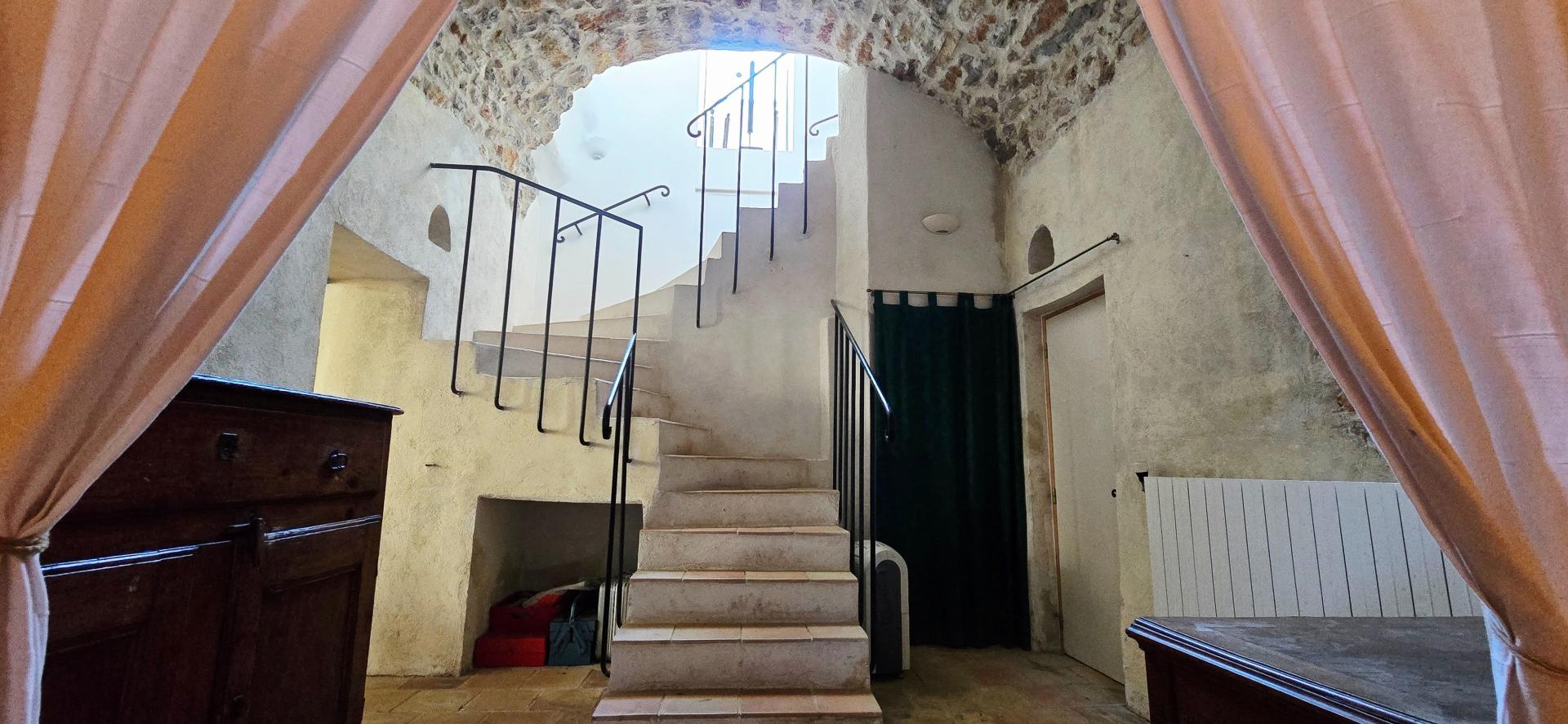 Photo 14 of the listing.