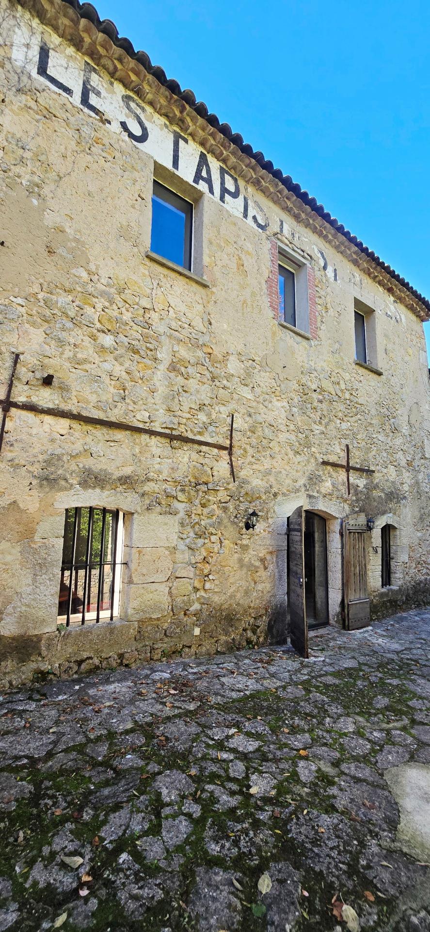 Photo 23 of the listing.