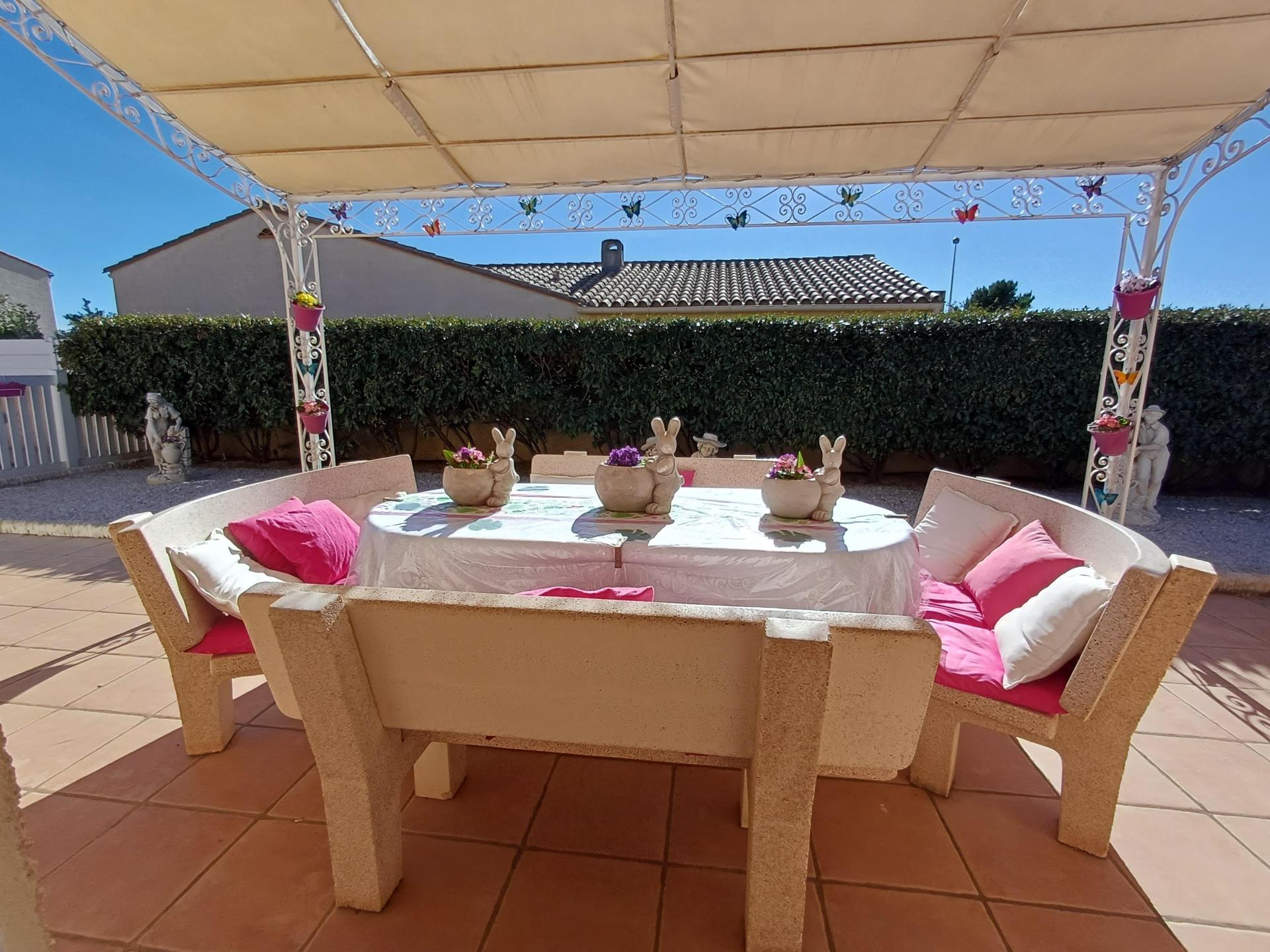 Photo 18 of the listing.