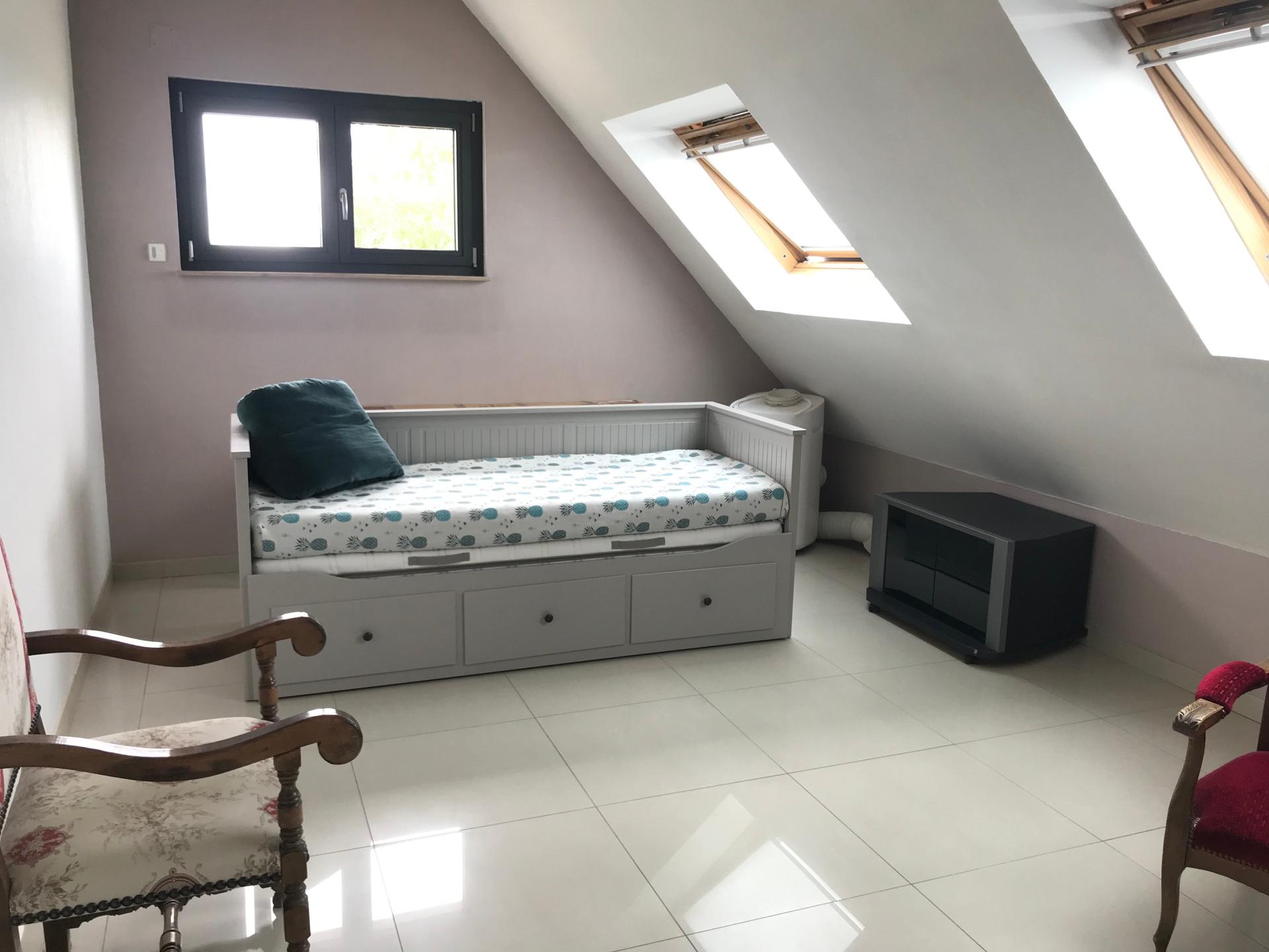 Photo 20 of the listing.