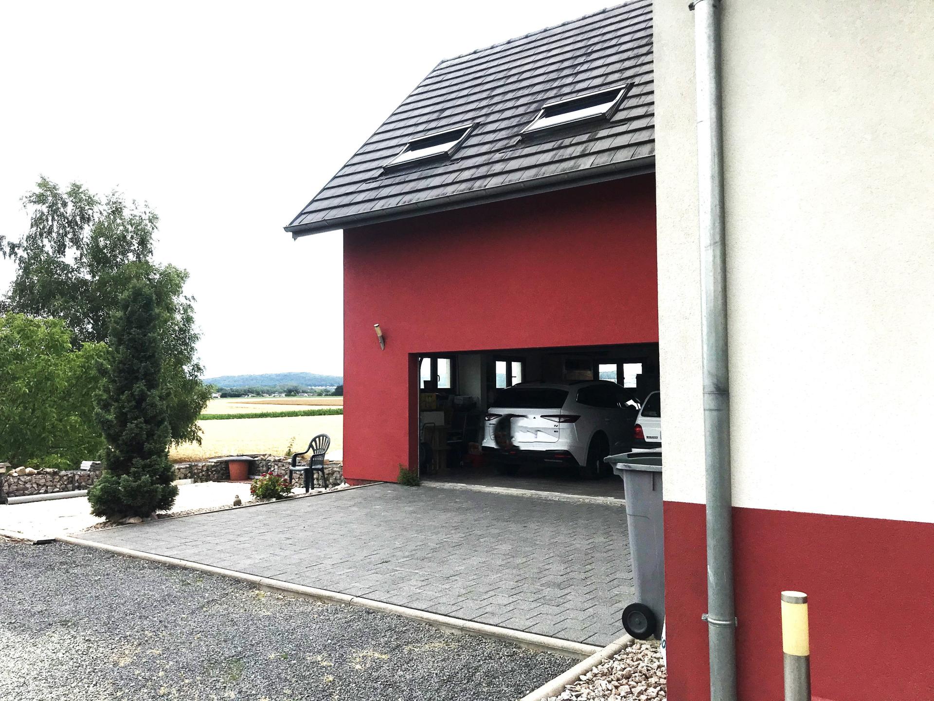 Photo 13 of the listing.