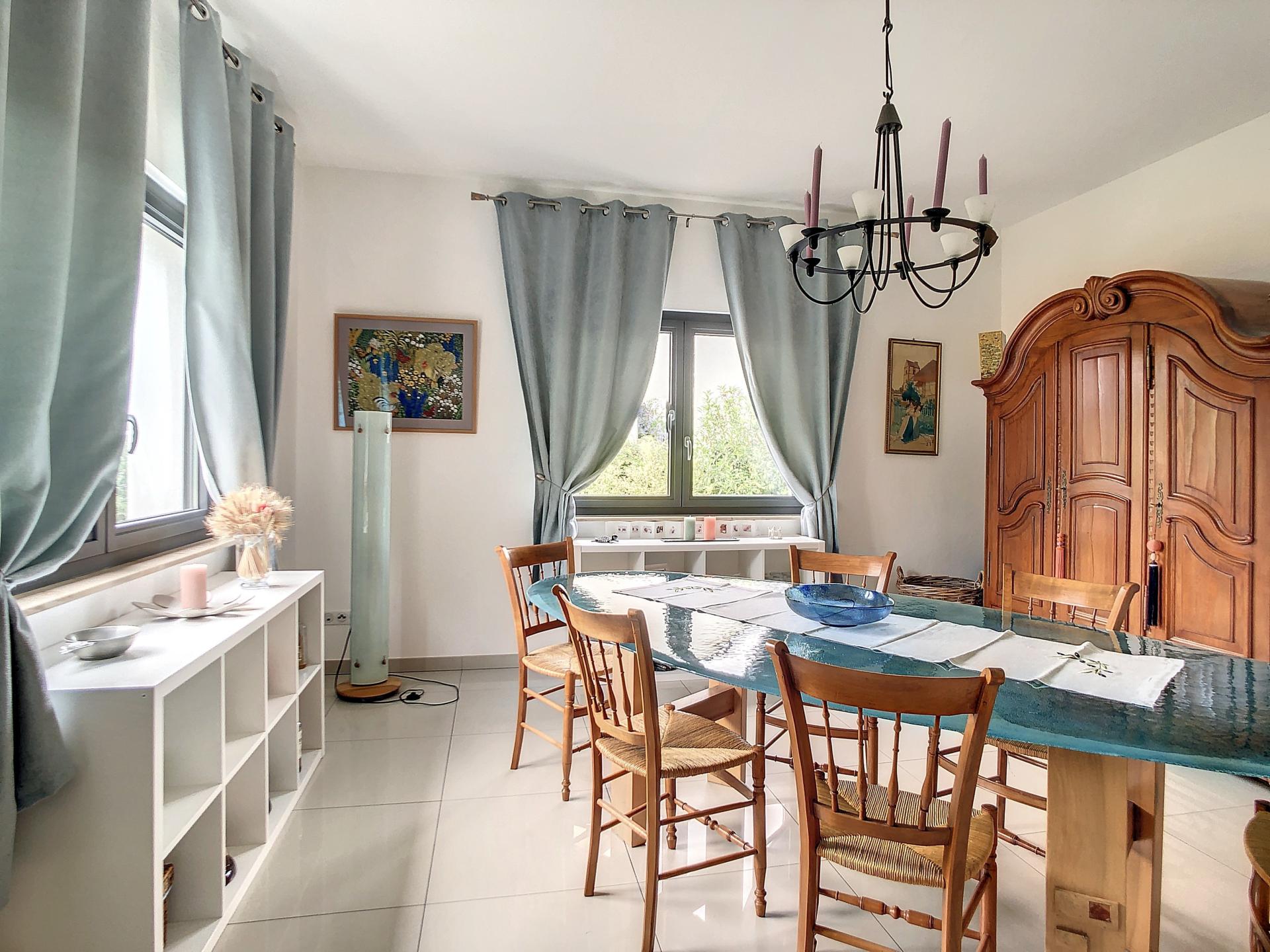 Photo 29 of the listing.