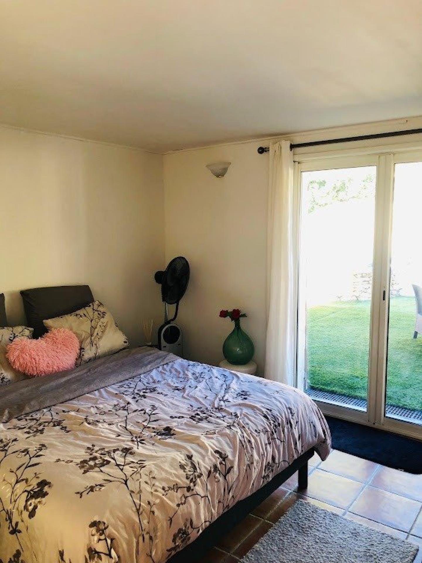 Photo 11 of the listing.