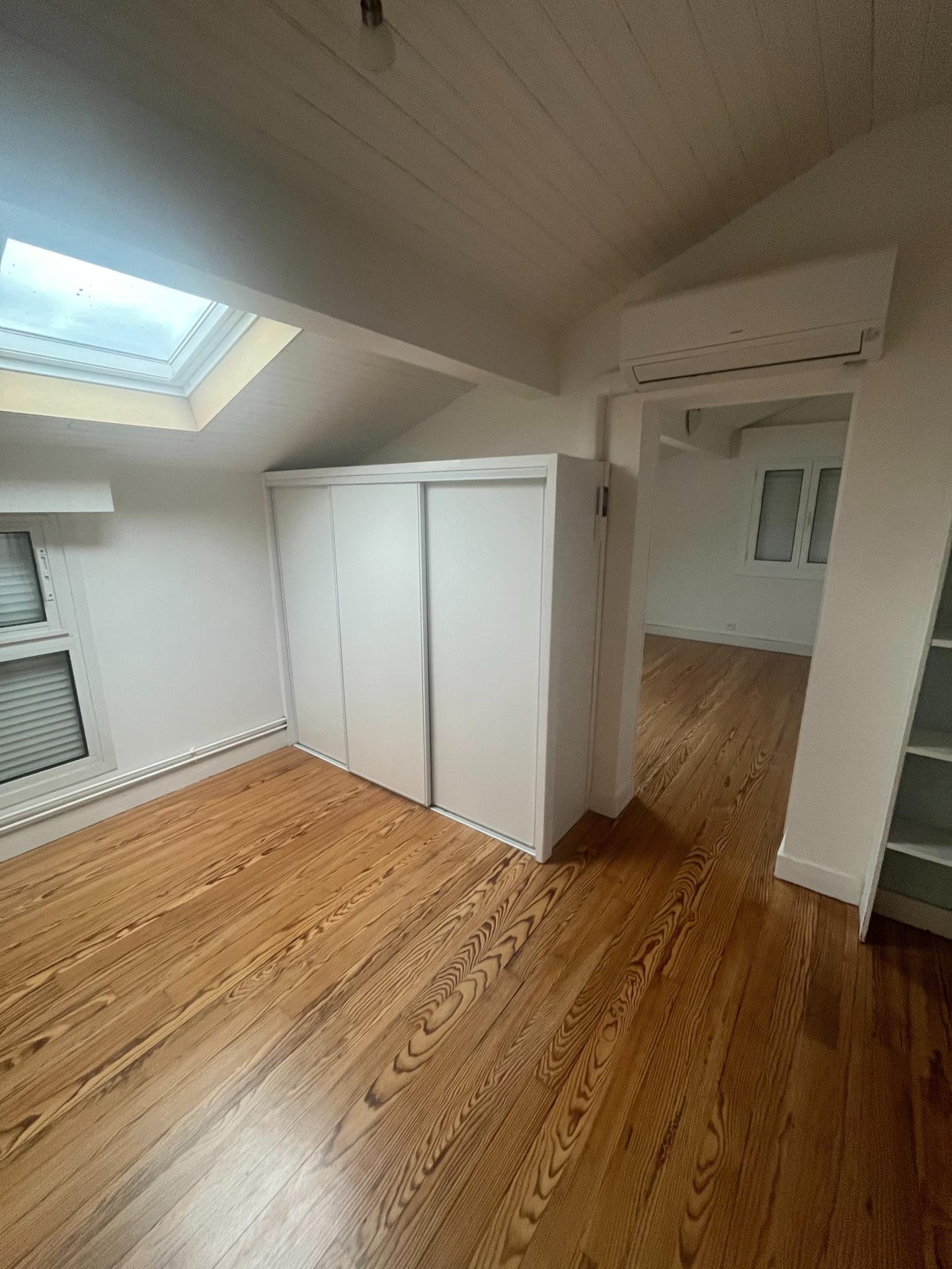 Photo 17 of the listing.