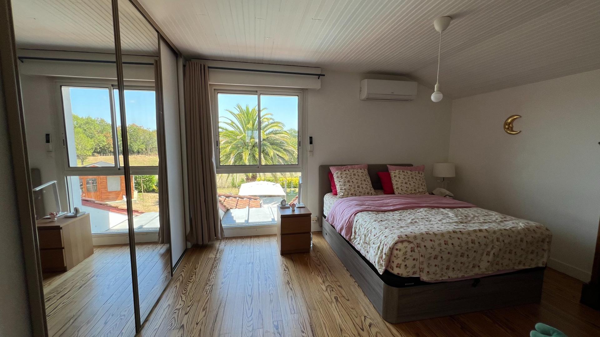 Photo 15 of the listing.