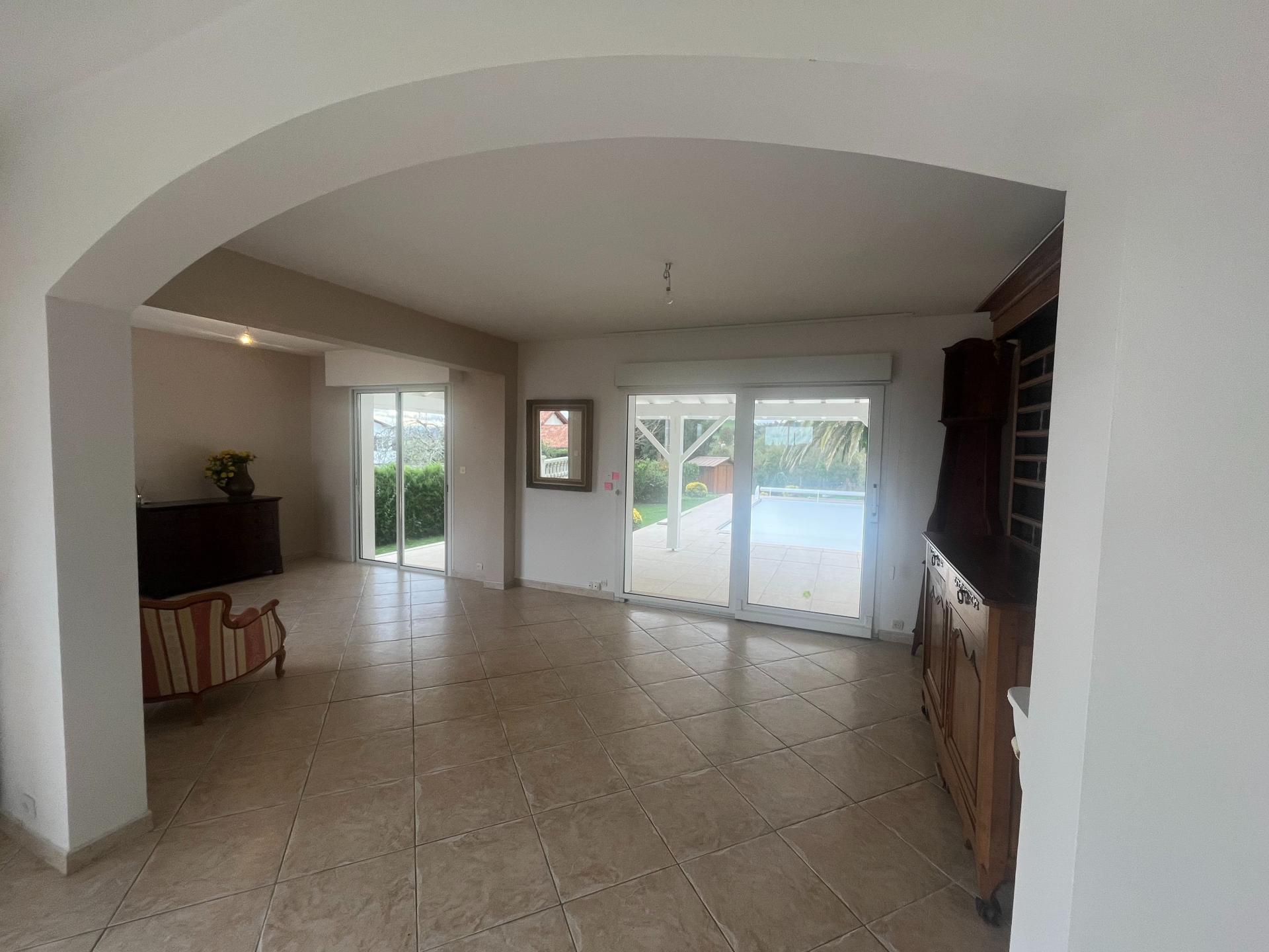 Photo 12 of the listing.