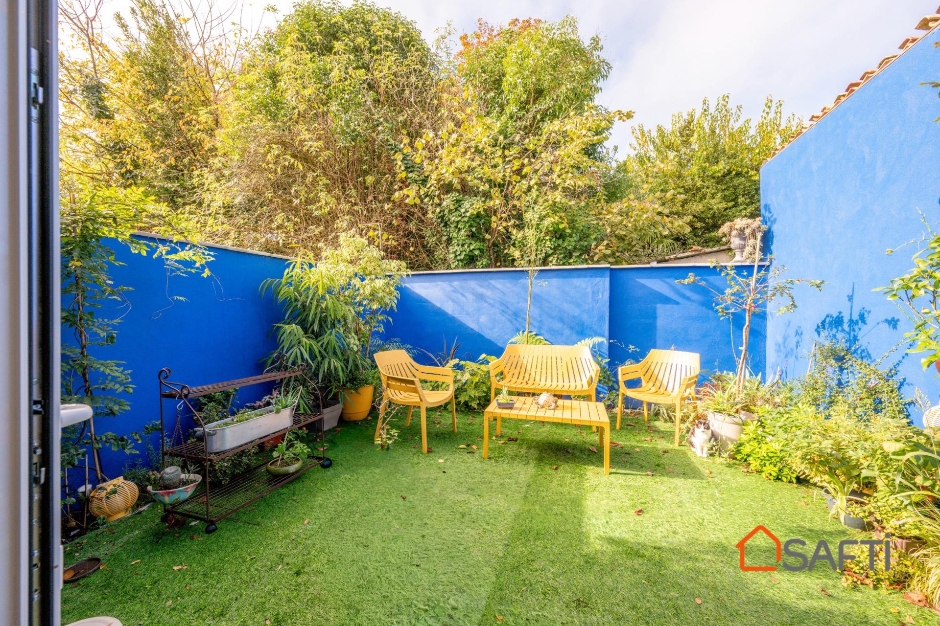 Photo 7 of the listing.