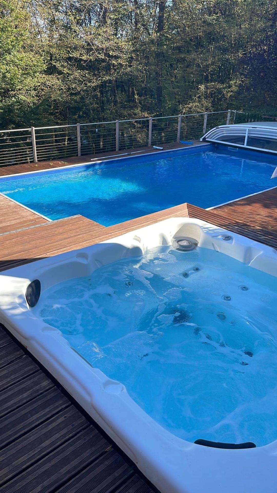 Photo 11 of the listing.