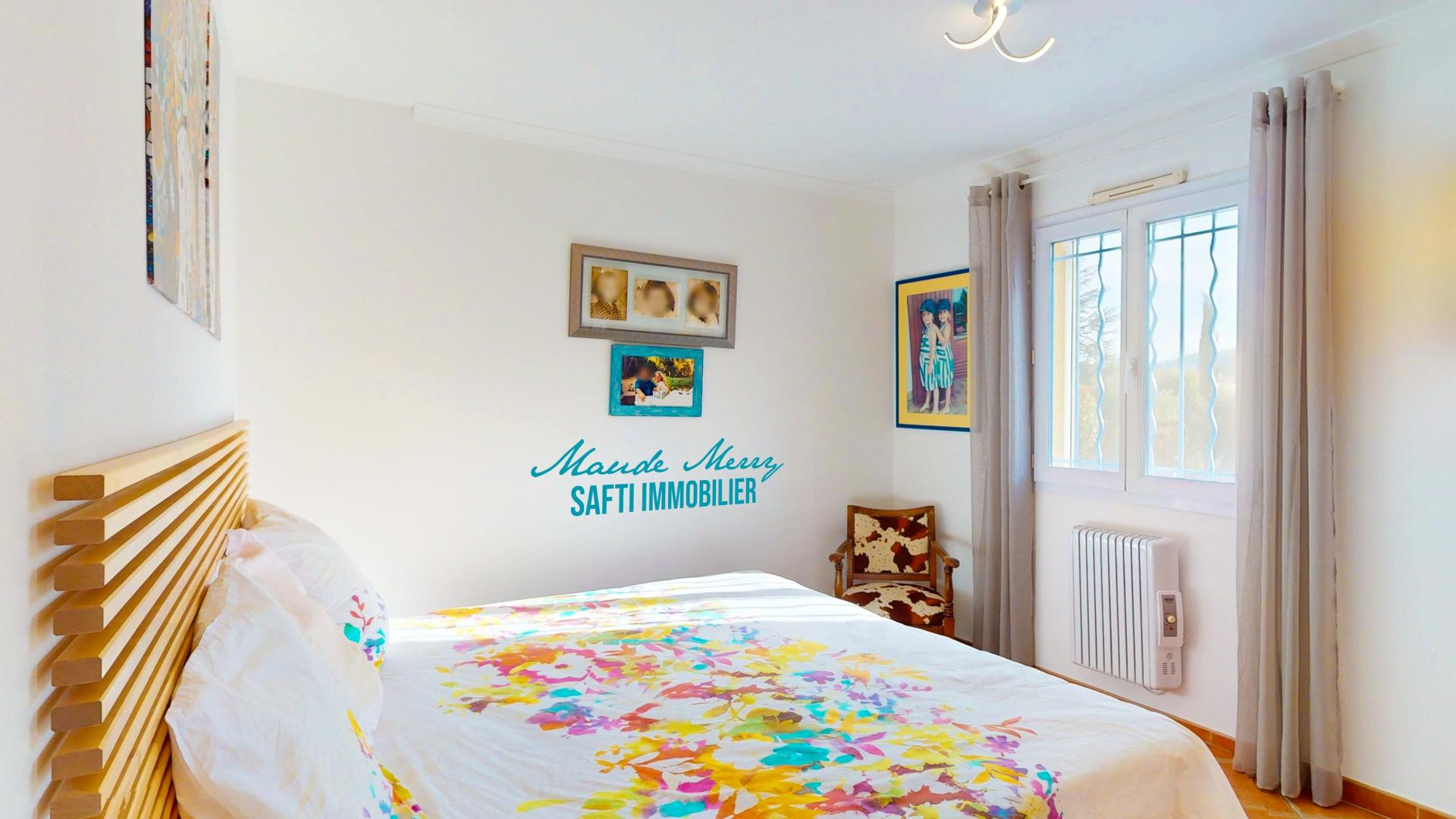 Photo 10 of the listing.